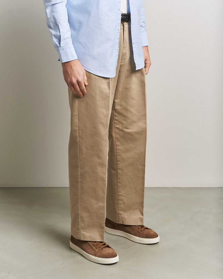 Tod's Cassetta Lacciata Sneaker Chestnut Suede at CareOfCarl.com