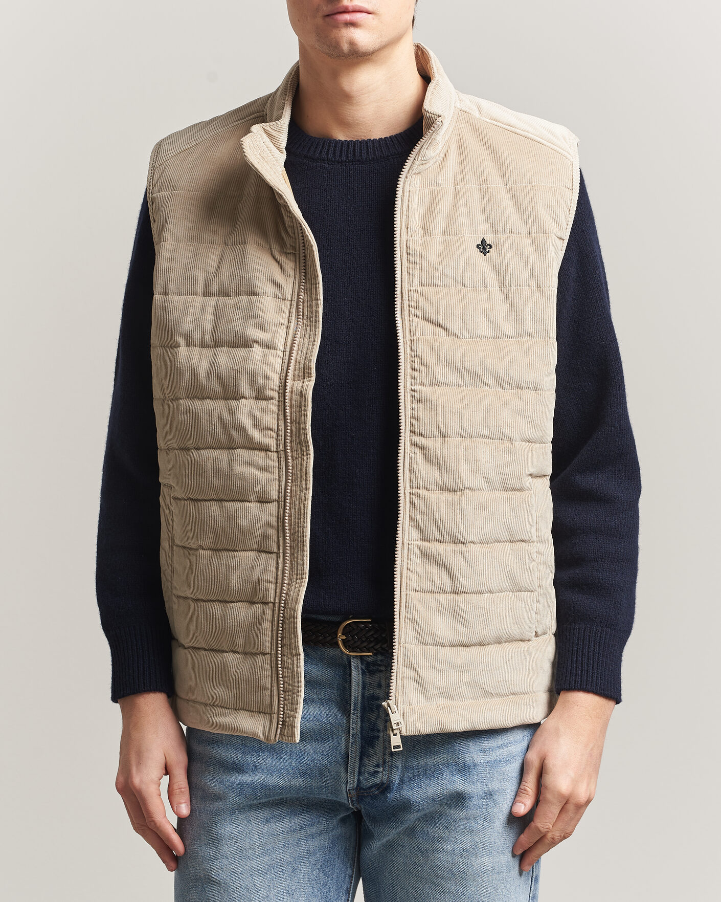 Men | Gilets | Morris | Teddy Quilted Corduroy Vest Khaki