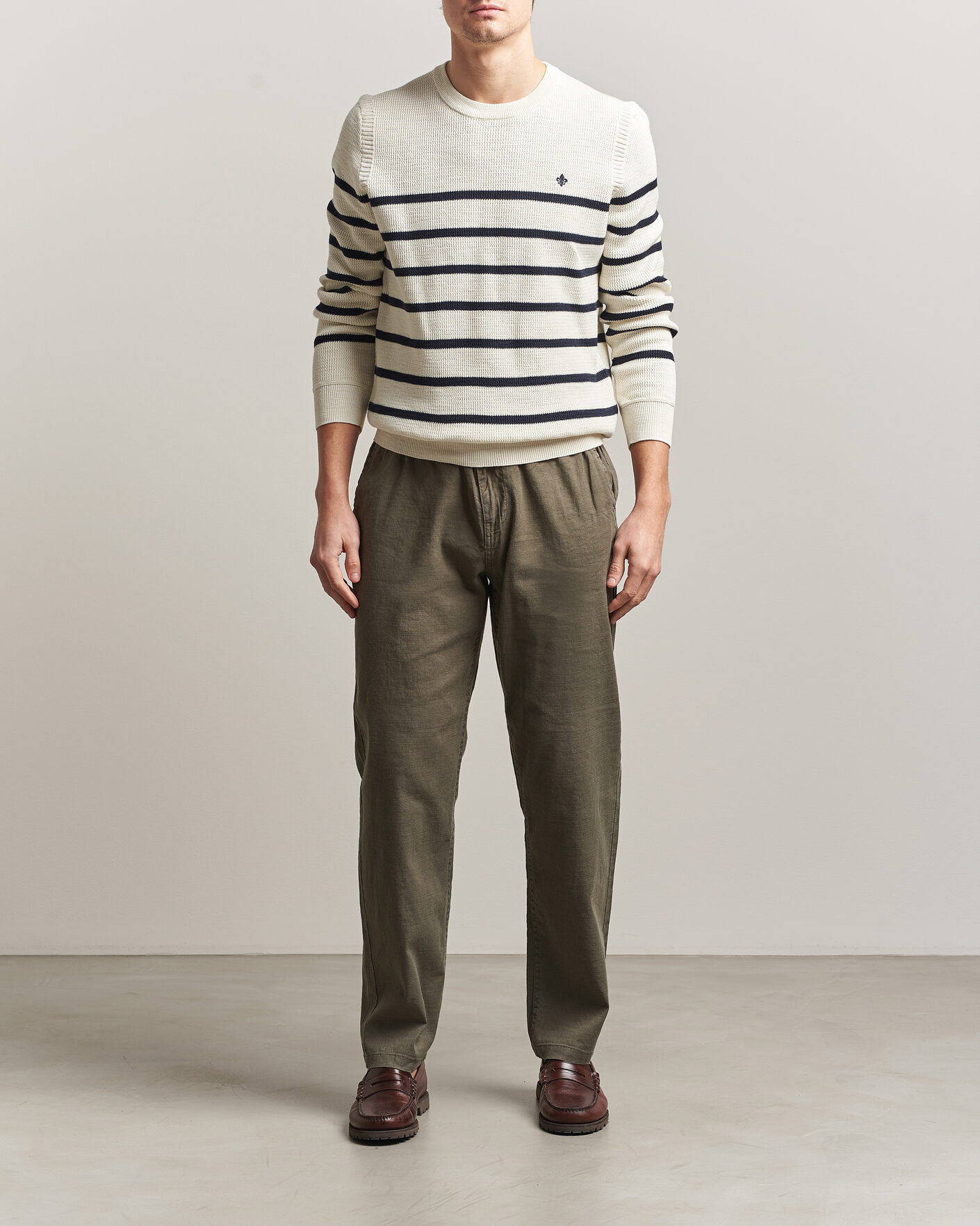 Men | Trousers | Morris | Fenix Linen Trousers Olive