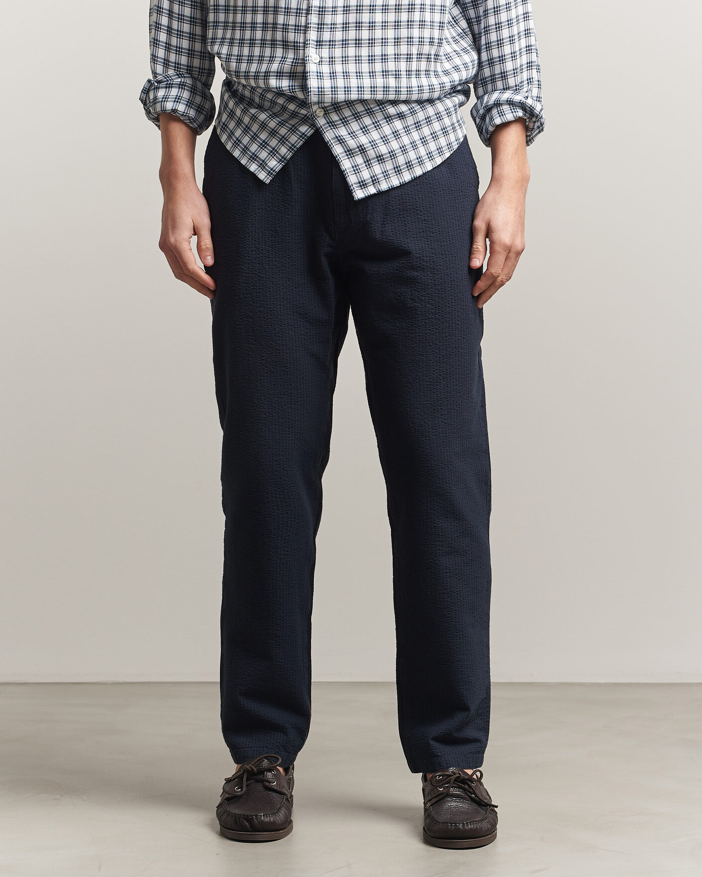 Morris Fenix Seersucker Trousers Dark Blue at CareOfCarl.com