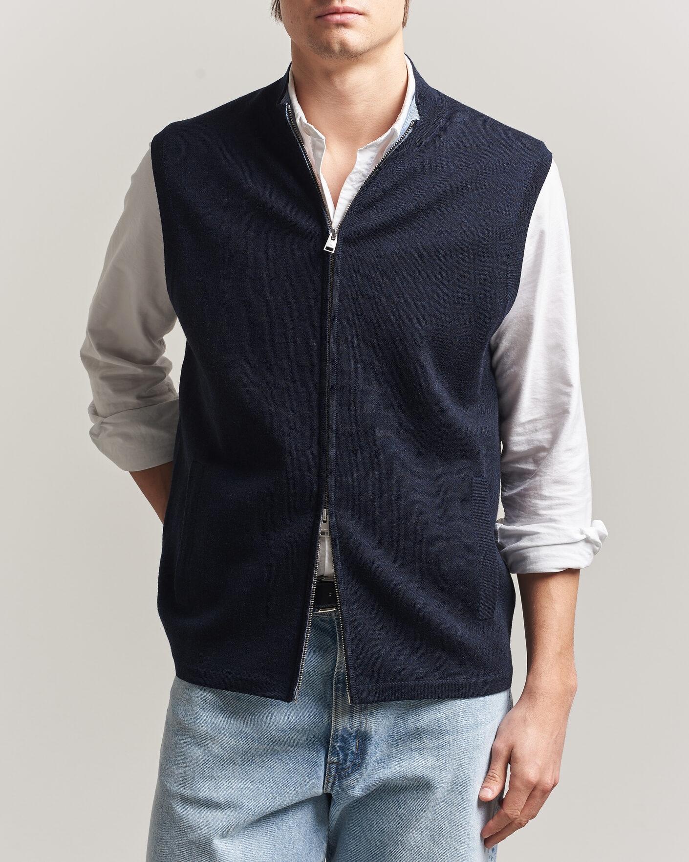 トップス LAPIIS / WOOL GABARDINE DOUBLE ZIP VEST Morris Merino Double Zip Vest Navy at CareOfCarl.com