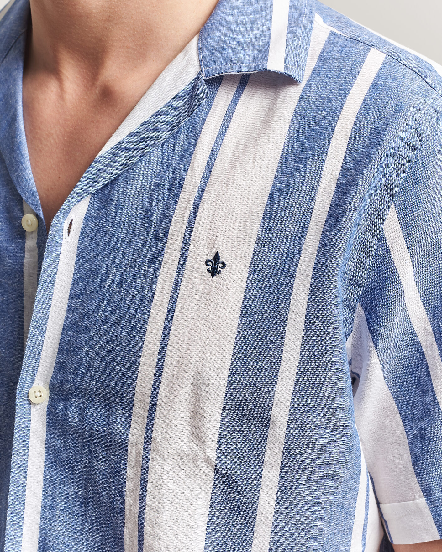 Men | Shirts | Morris | Resort Short Sleeve Linen Shirt Blue