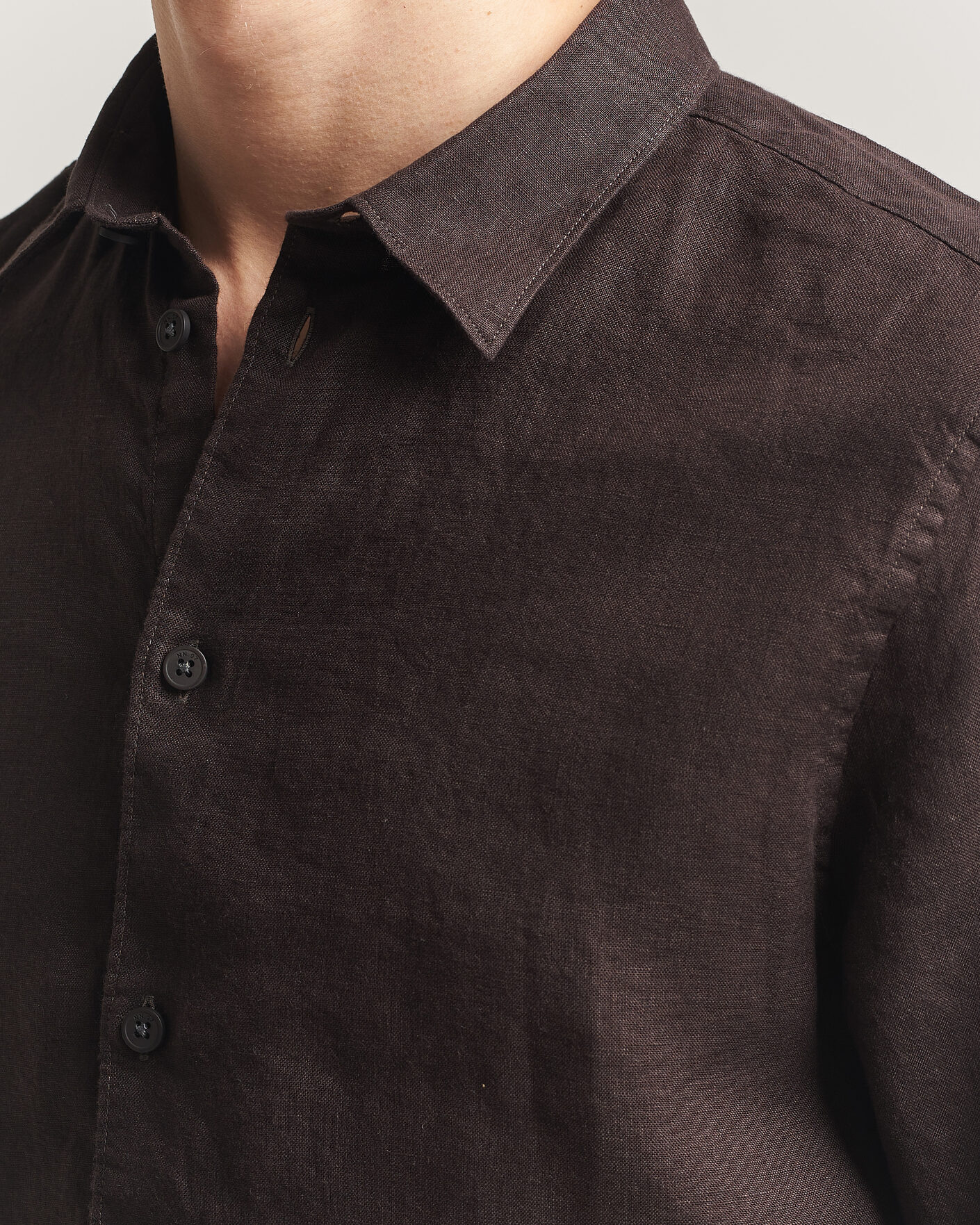 Men | Shirts | NN07 | Enzo Linen Shirt Deep Truffle