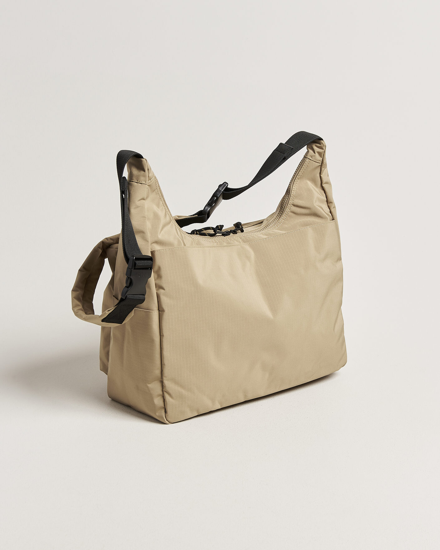 Men | Bags | NN07 | Nylon Ripstop Messenger Bag Desert Khaki