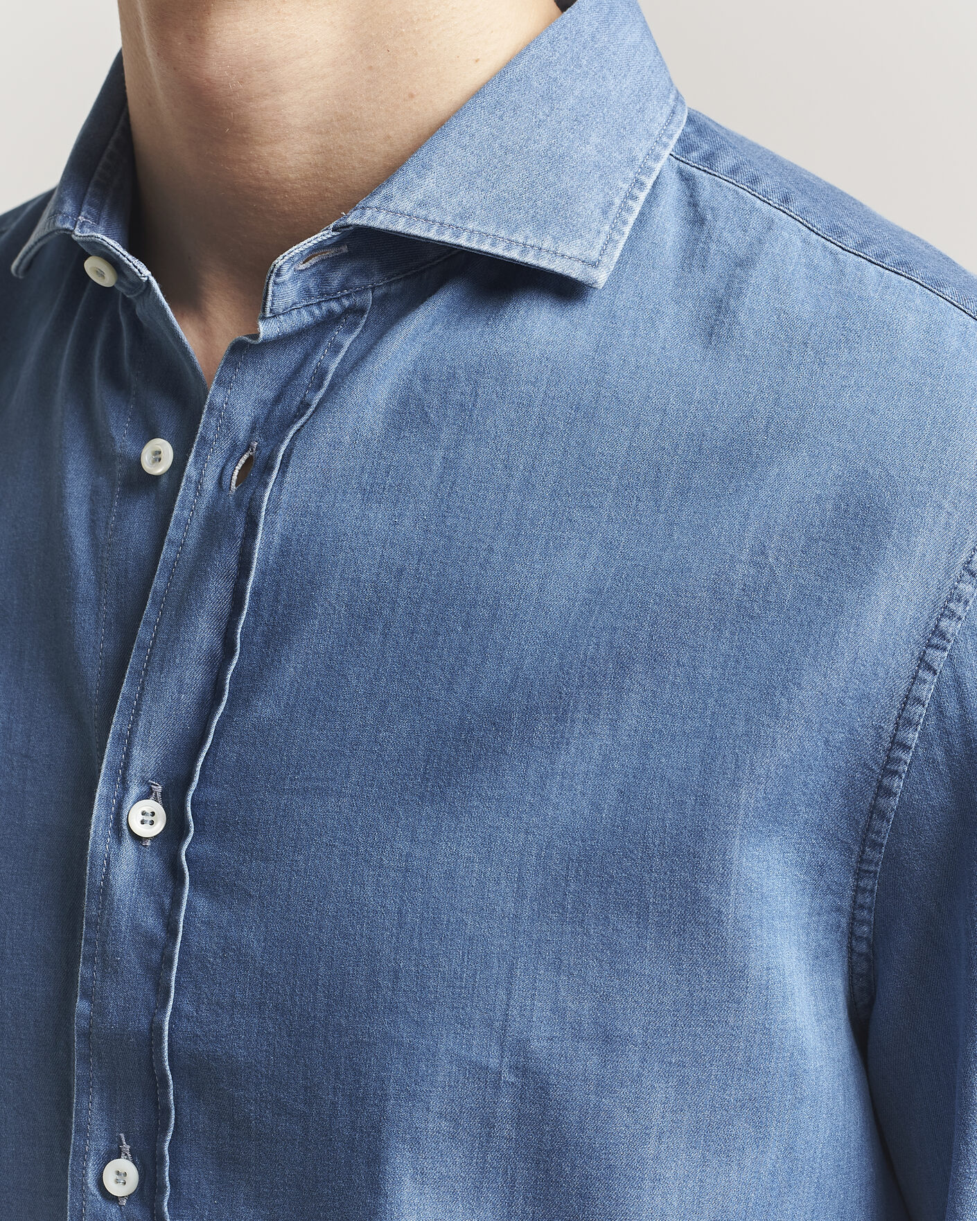 Men | Shirts | Brunello Cucinelli | Easy Fit Denim Shirt Medium Blue Wash