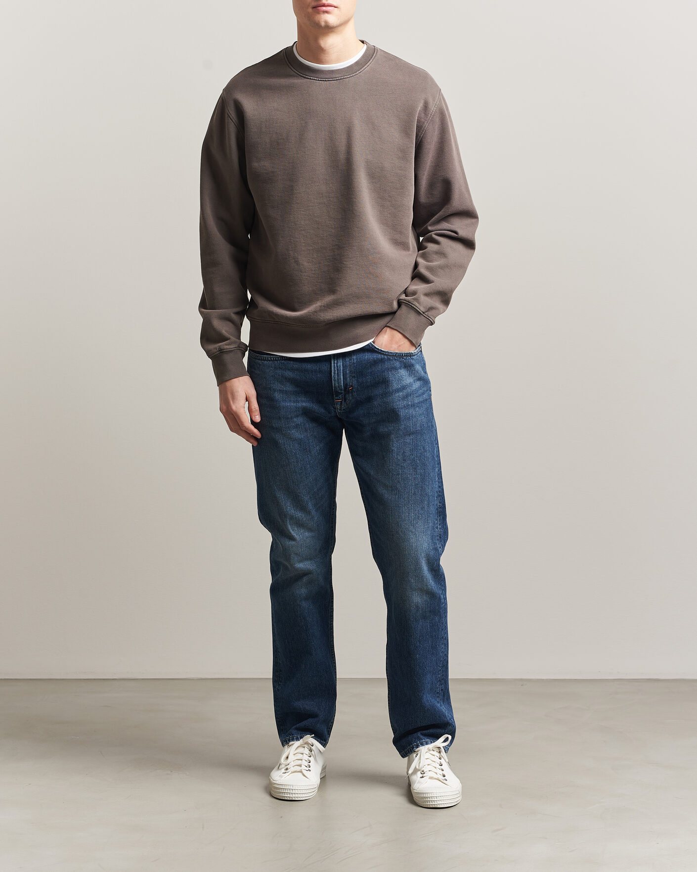 Men | Sweaters & Knitwear | Colorful Standard | Classic Organic Crew Neck Sweat Fade Mud