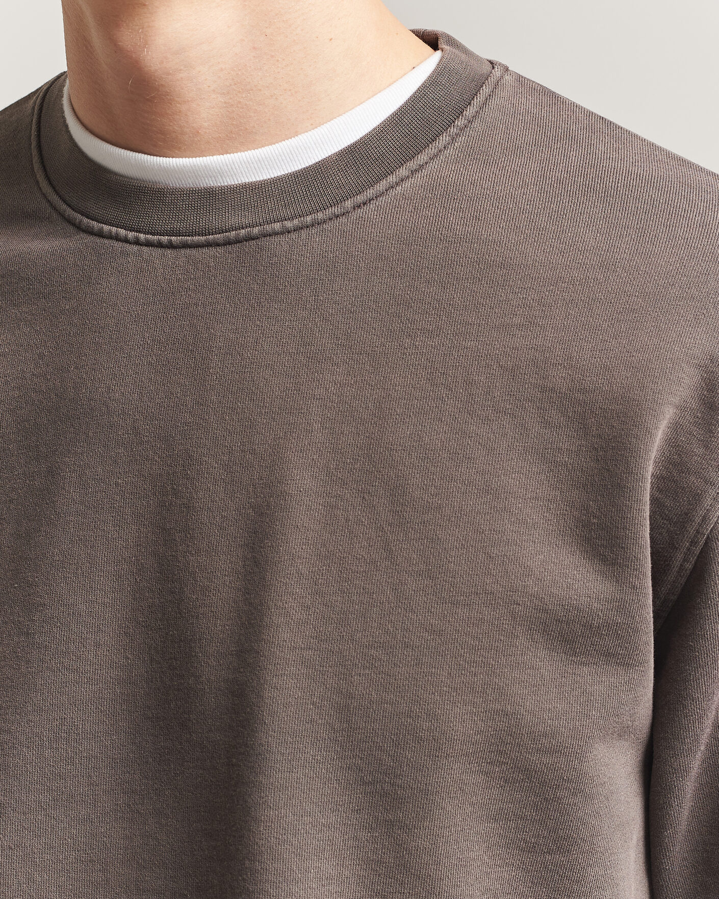 Colorful Standard Classic Organic Crew Neck Sweat Fade Mud at