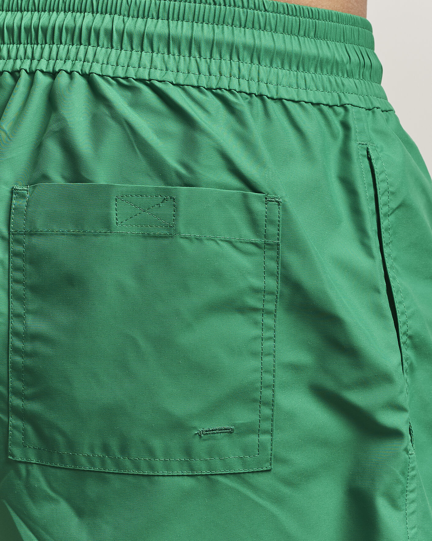 Men | Swimwear | Colorful Standard | Classic Organic Swim Shorts Kelly Green