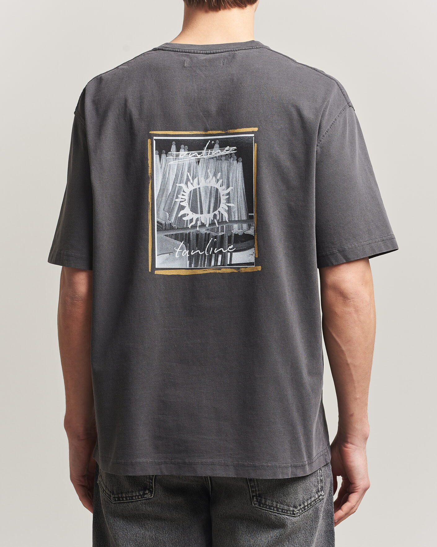 Men | T-Shirts | Samsøe Samsøe | Gergei Printed Crew Neck T-Shirt Washed Black