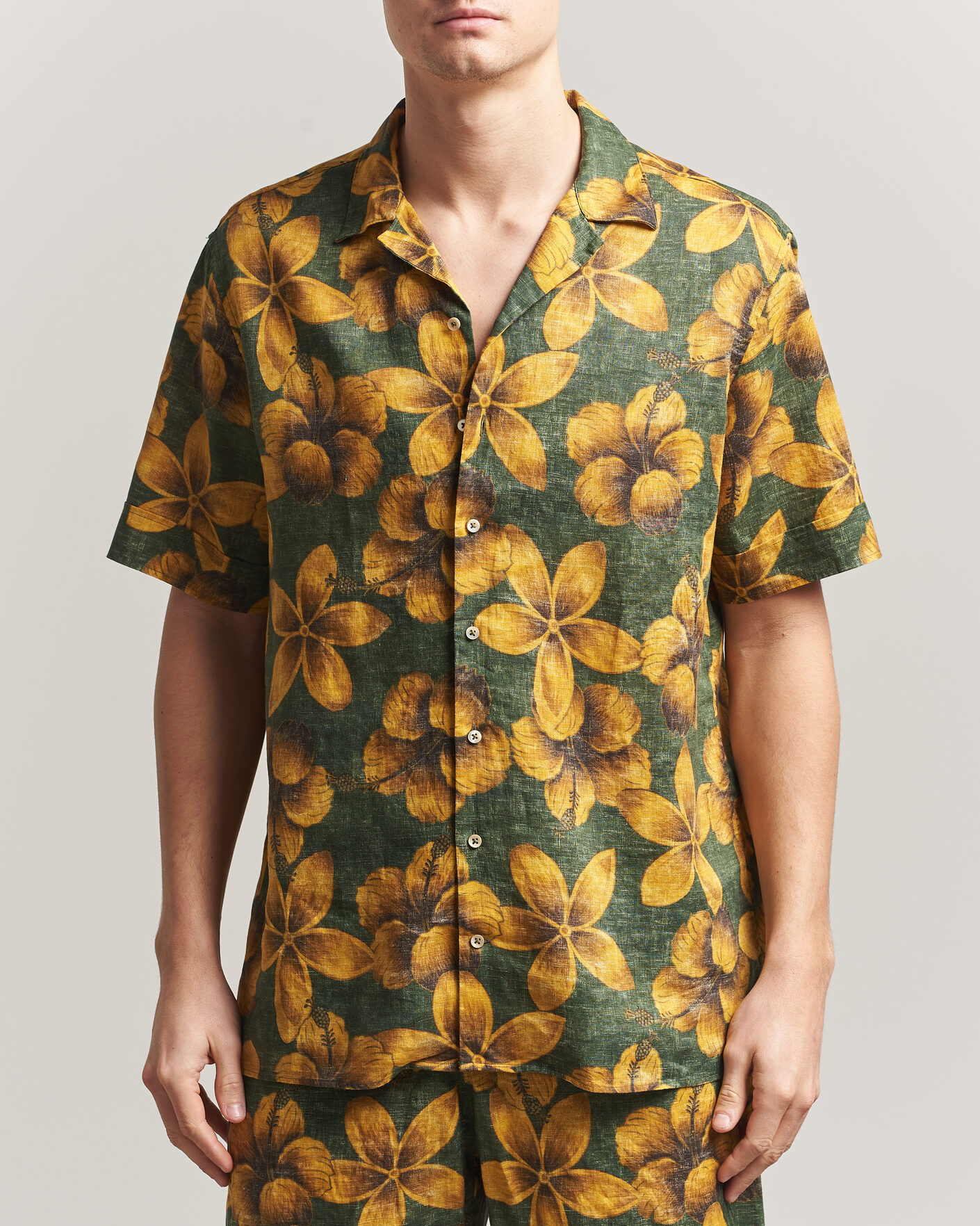 Men | Shirts | Stenströms | Flower Printed Short Sleeve Linen Shirt Green