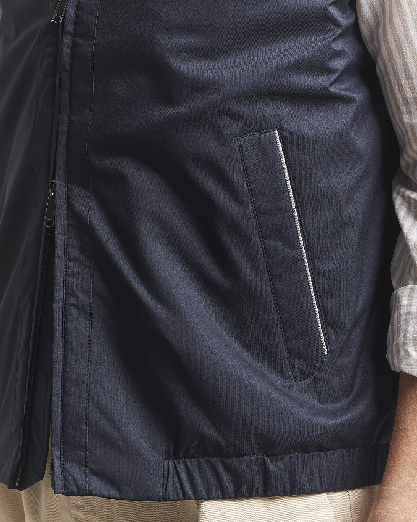 Men | Gilets | Eton | Lightweight Wind Vest Navy Blue