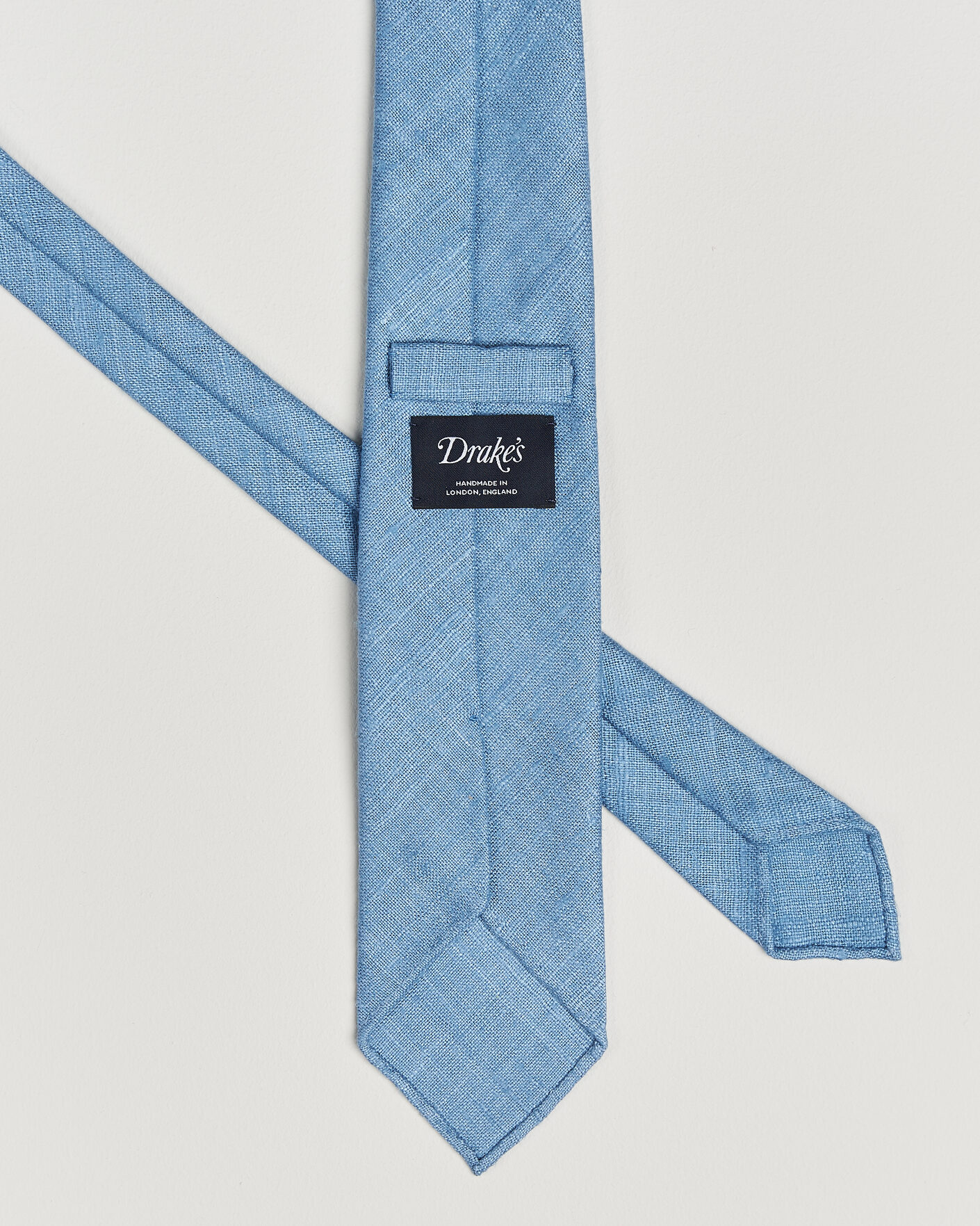 Men | Ties | Drake's | Silk Tussah Handrolled Tie Sky Blue
