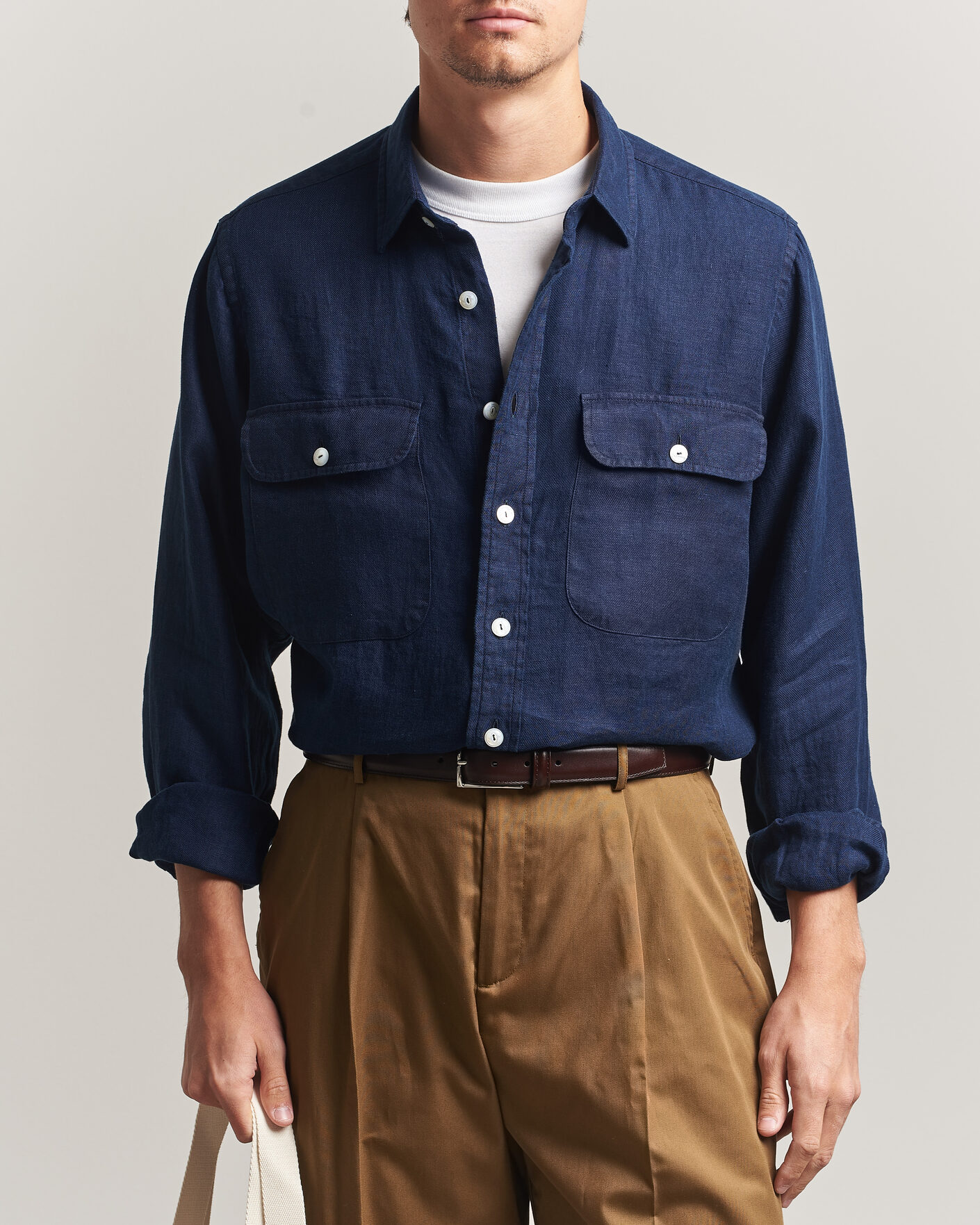 Men | Shirts | Drake's | Linen Twill Deep Pocket Work Shirt Navy