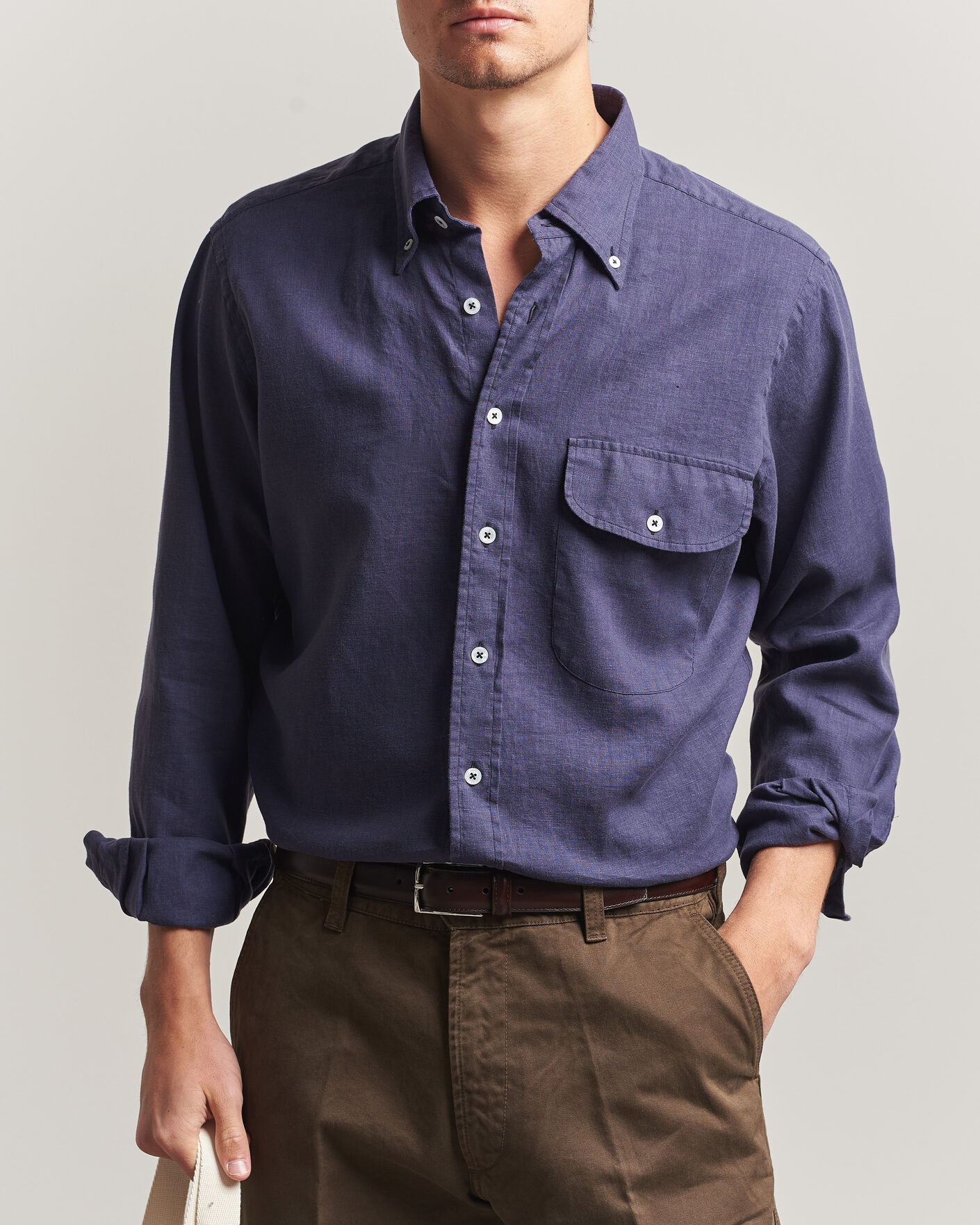 Men | Shirts | Drake's | Linen Button Down Curved Pocket Shirt Navy