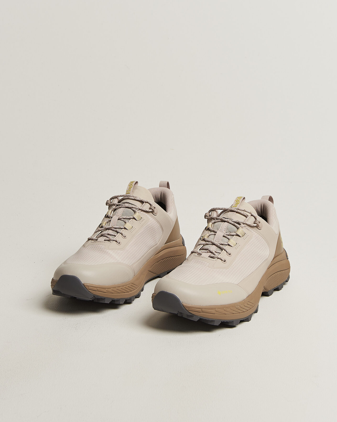 Men | Hiking shoes | Haglöfs | L.I.M Horizon Hike GORE-TEX Sneaker Beige