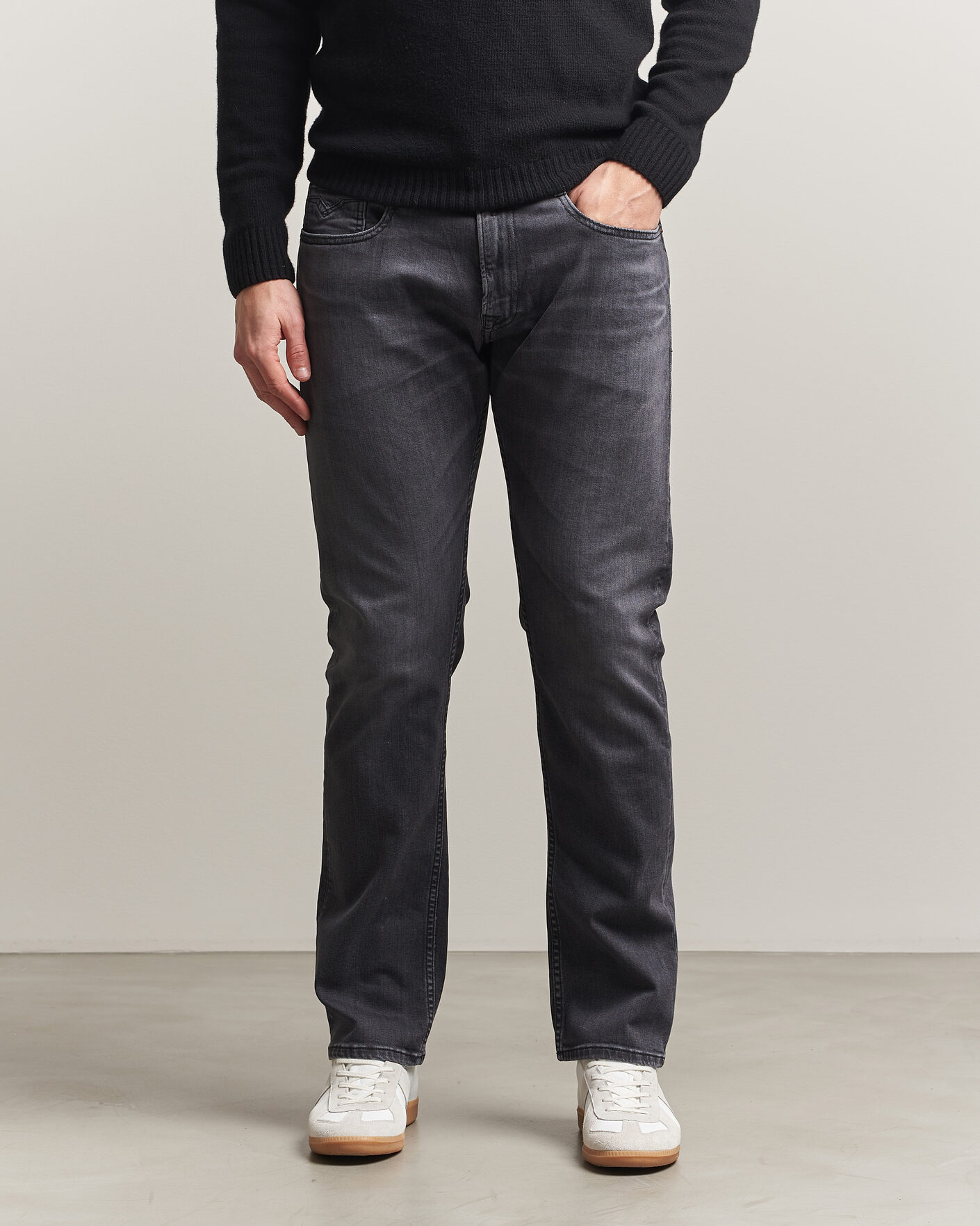 Replay Rocco Comfort Fit Powerstretch Jeans Black at CareOfCarl.com