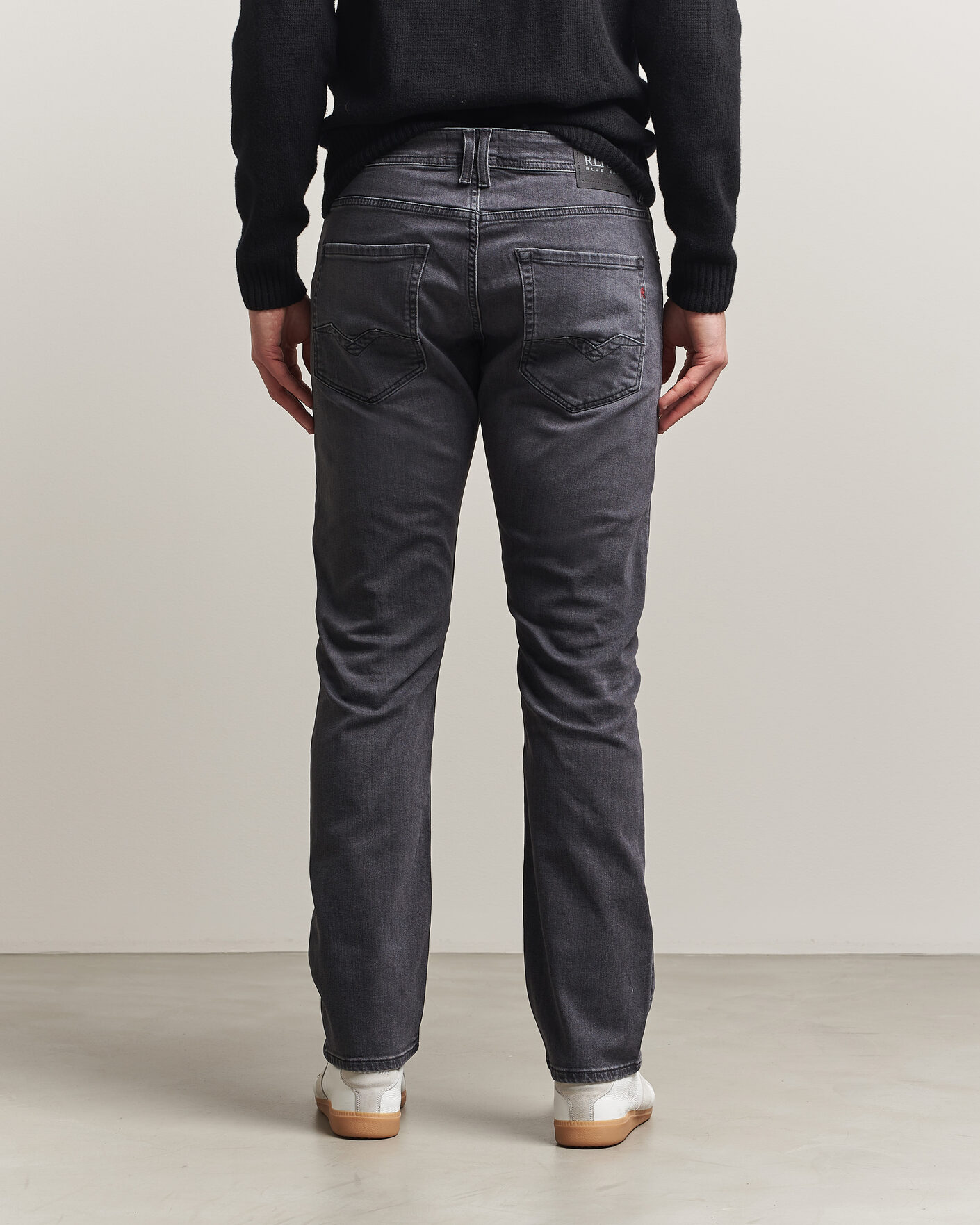 Men | Trousers | Replay | Rocco Comfort Fit Powerstretch Jeans Black