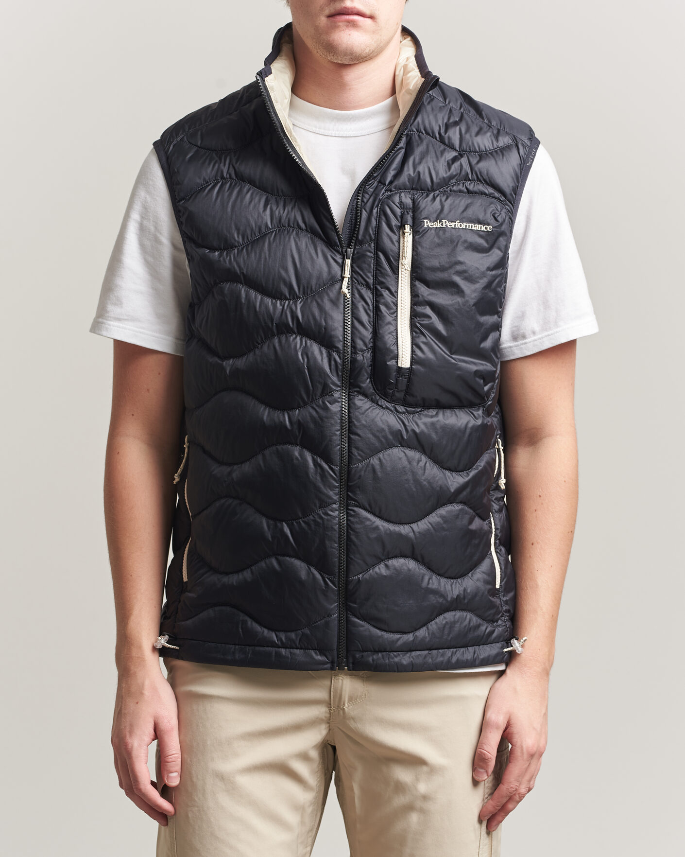 Men | Gilets | Peak Performance | Helium Utility Down Vest Black