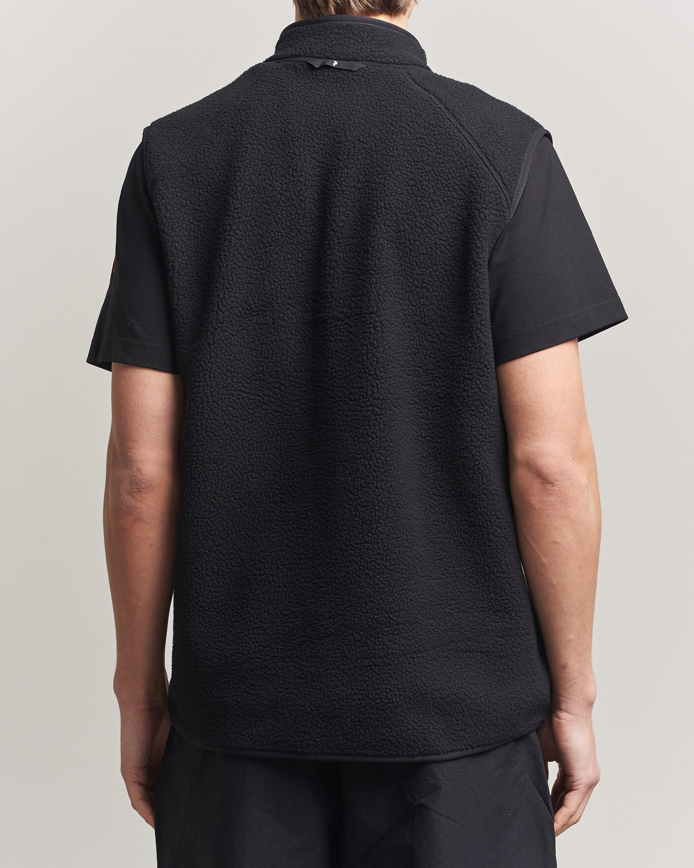 Men | Sweaters & Knitwear | Peak Performance | Nature Rush Pile Vest Black