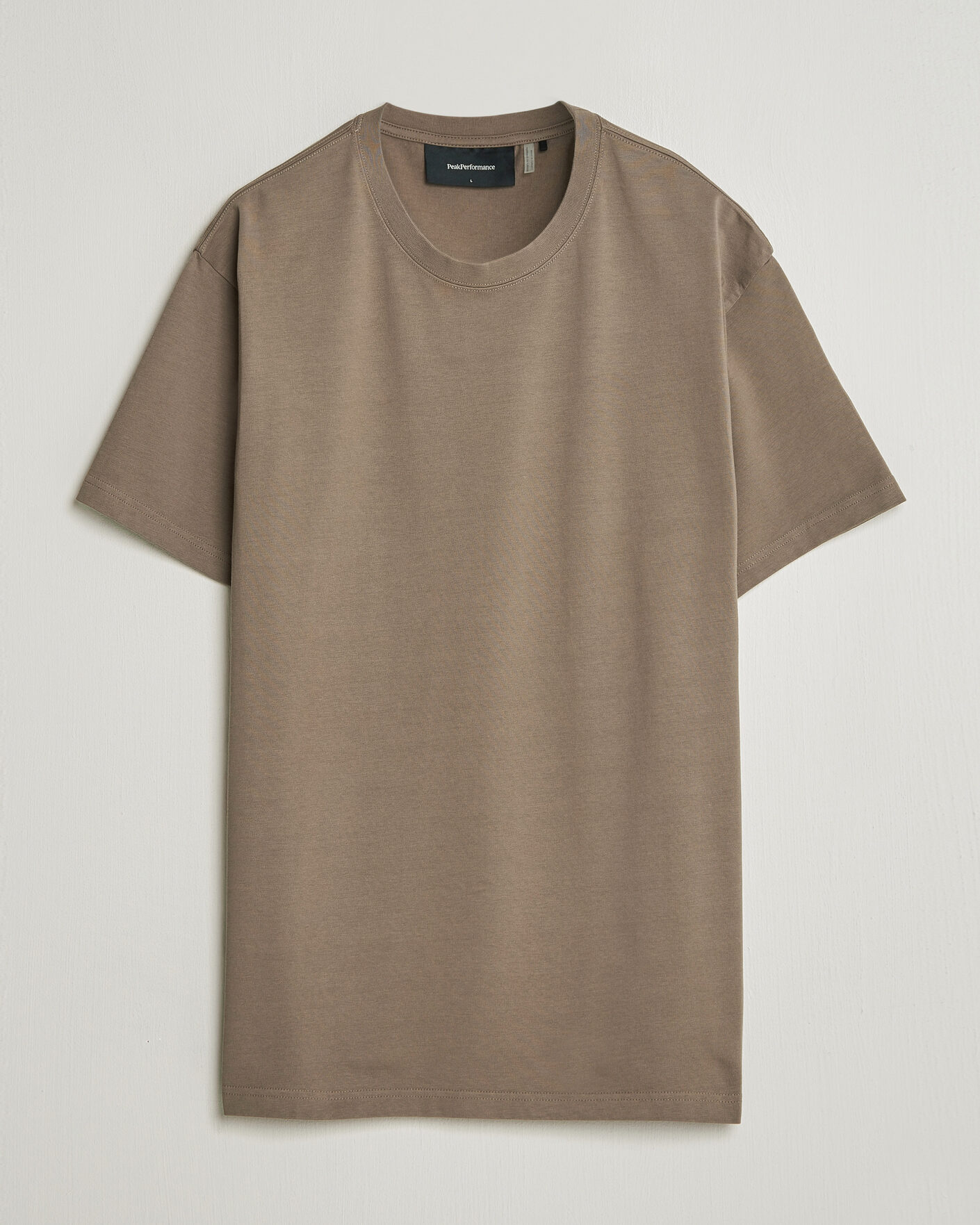 Men | T-Shirts | Peak Performance | Heavy Cotton T-Shirt Terrian Tan