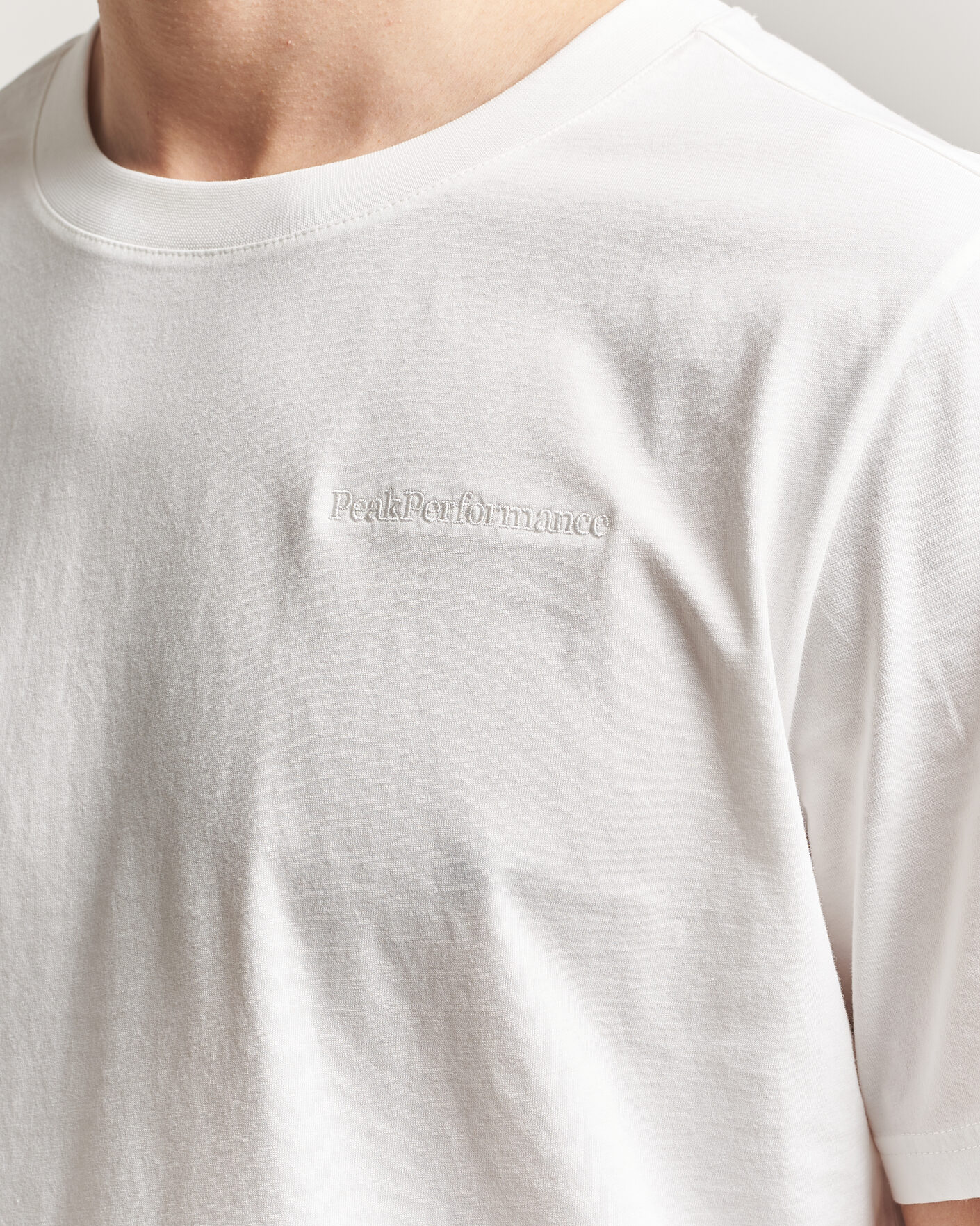 Men | T-Shirts | Peak Performance | Original Crew Neck T-Shirt Off White