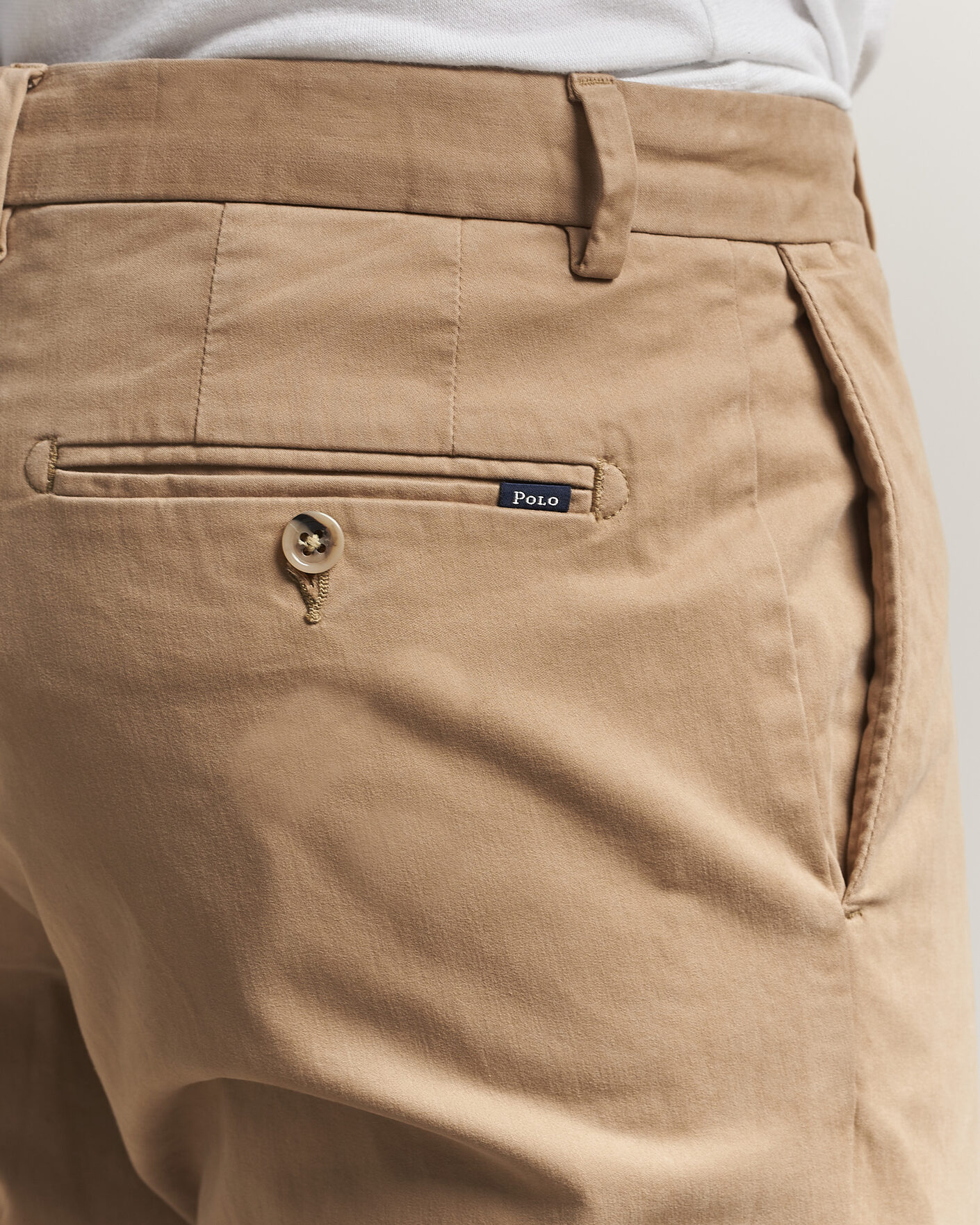 Men | Trousers | Polo Ralph Lauren | Jarrett Satin Chinos Khaki Hill