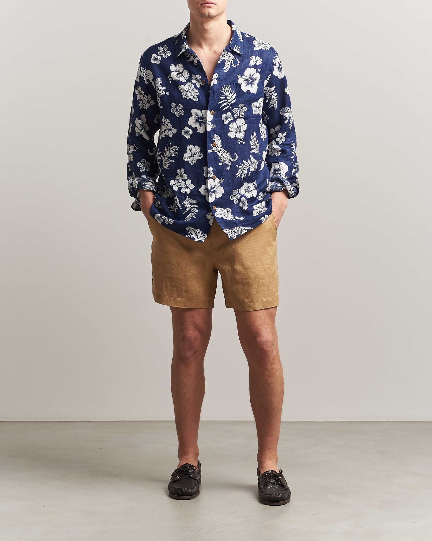 Men | Shorts | Polo Ralph Lauren | Dyed Linen Shorts Cafe Tan