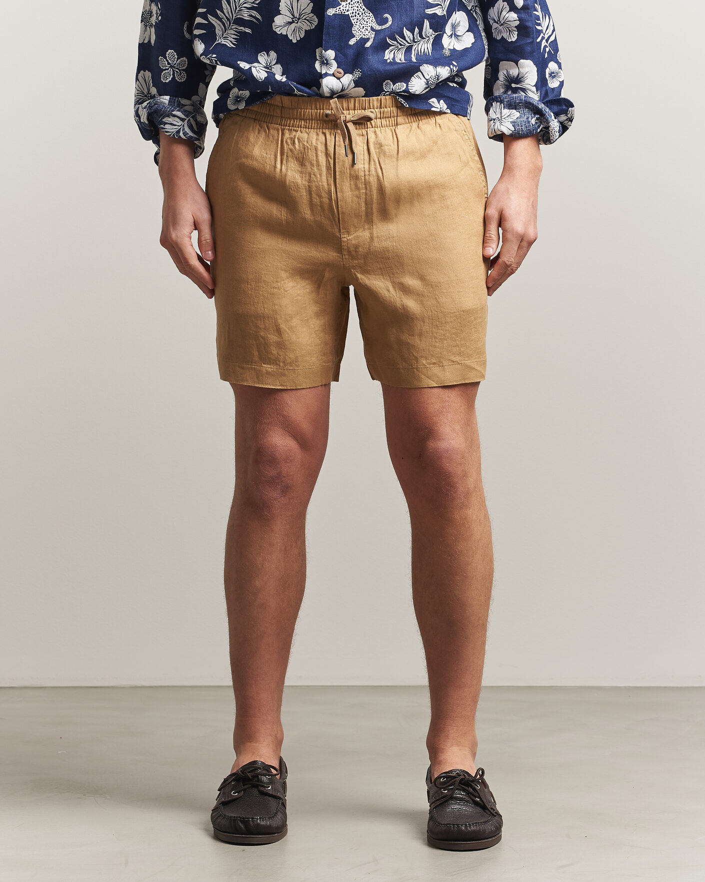 Men | Shorts | Polo Ralph Lauren | Dyed Linen Shorts Cafe Tan