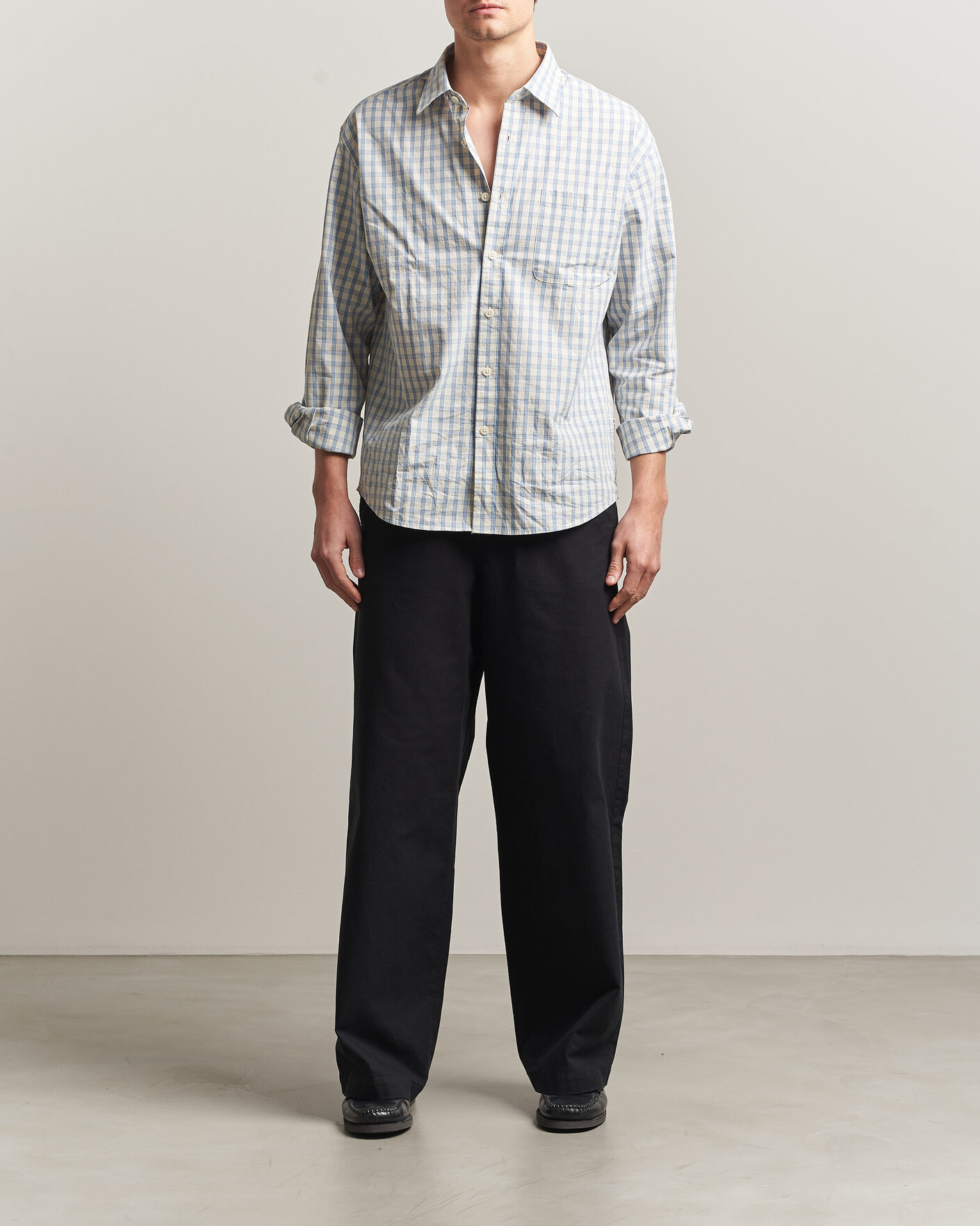 Men | Trousers | A.P.C. | Lou Cotton/Linen Drawstring Trousers Faded Black