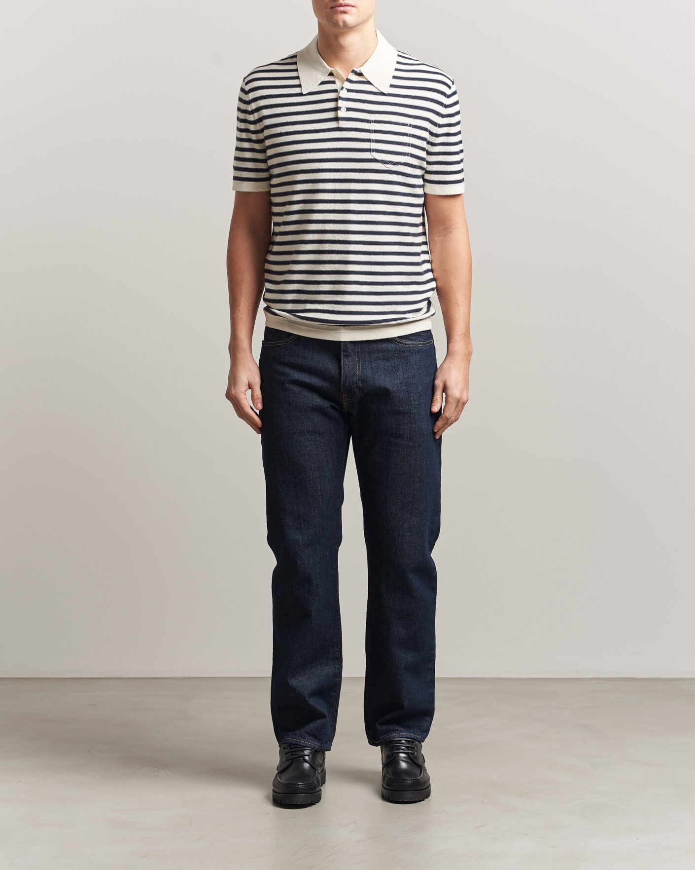 Men | Polo Shirts | A.P.C. | Eliot Cotton/Cashmere Knitted Polo Ecru/Navy