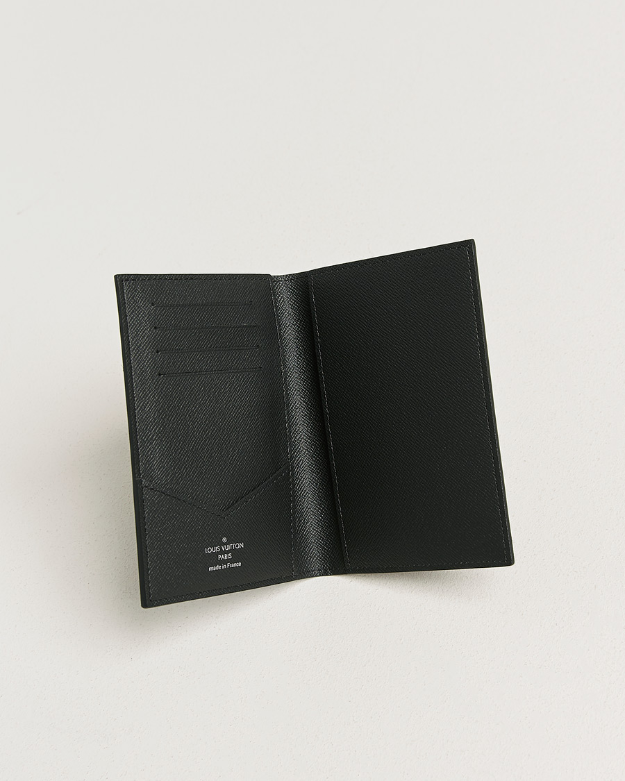 Men | Pre-Owned & Vintage Bags | Louis Vuitton Pre-Owned | Passport Cover Monogram Eclipse