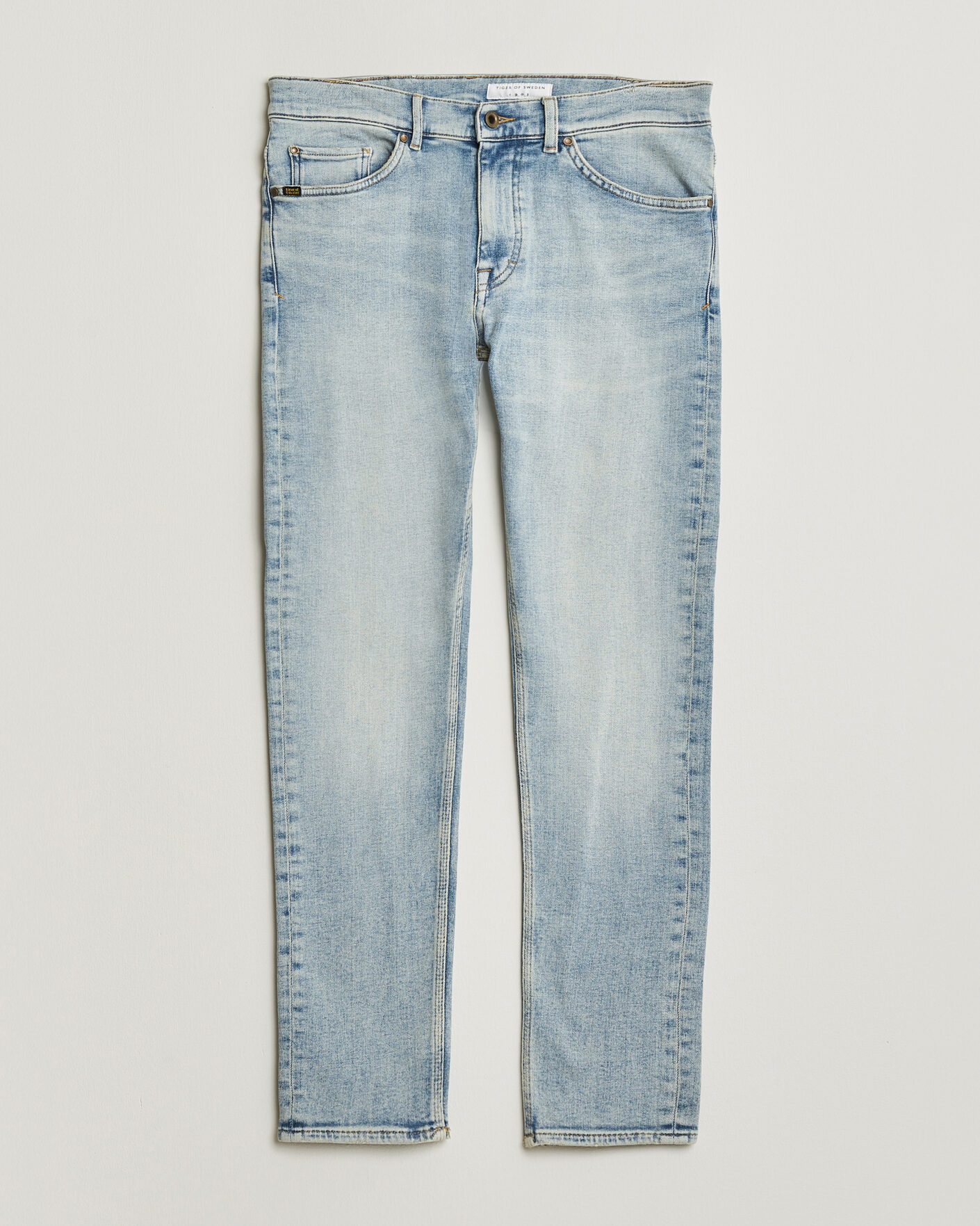Men | Trousers | Tiger of Sweden | Evolve Jeans Light Blue