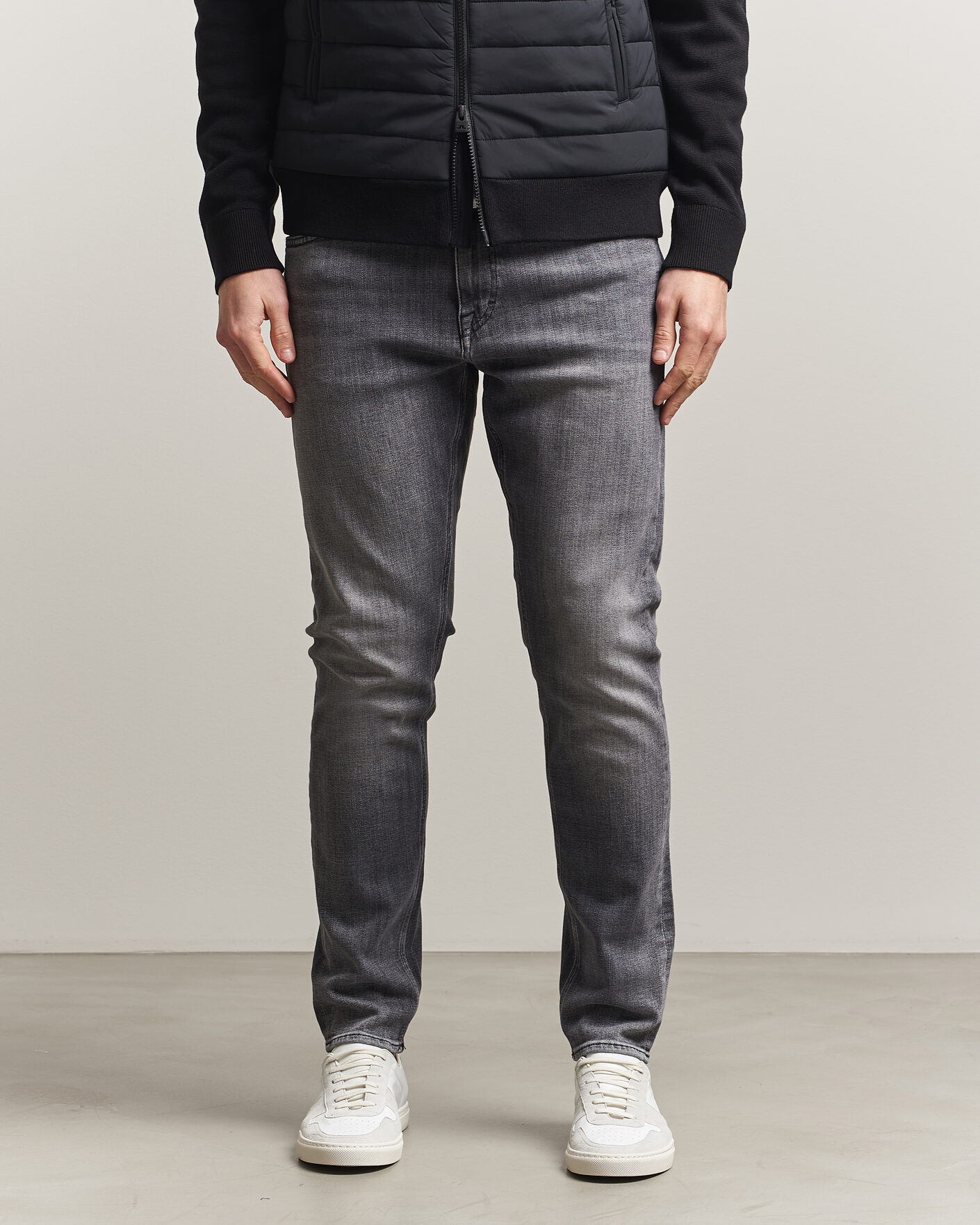 Men | Jeans | Tiger of Sweden | Evolve Jeans Washed Black