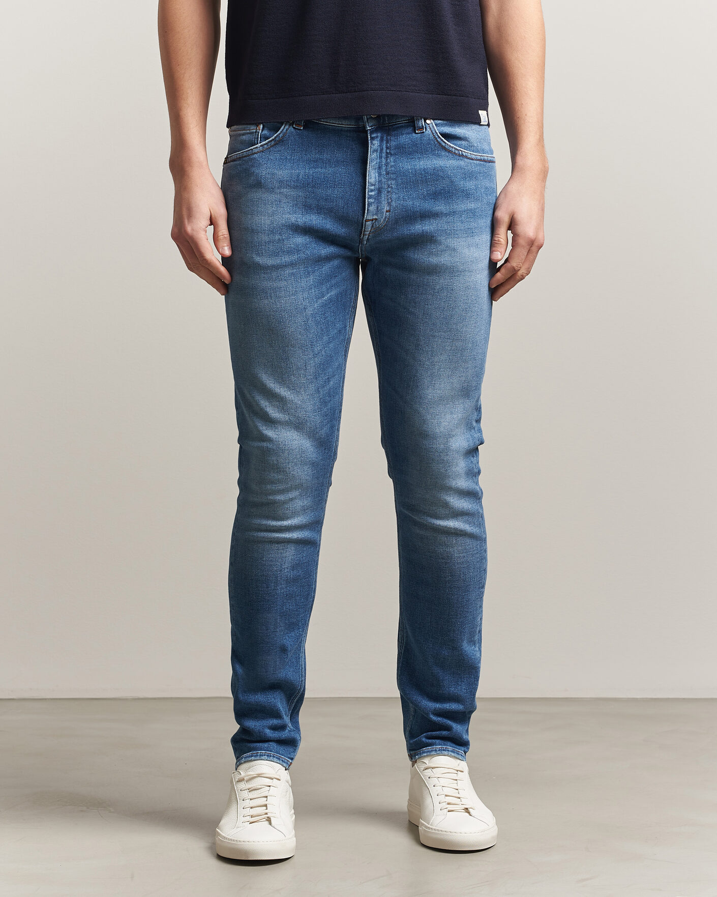 Men | Trousers | Tiger of Sweden | Evolve Jeans Medium Blue