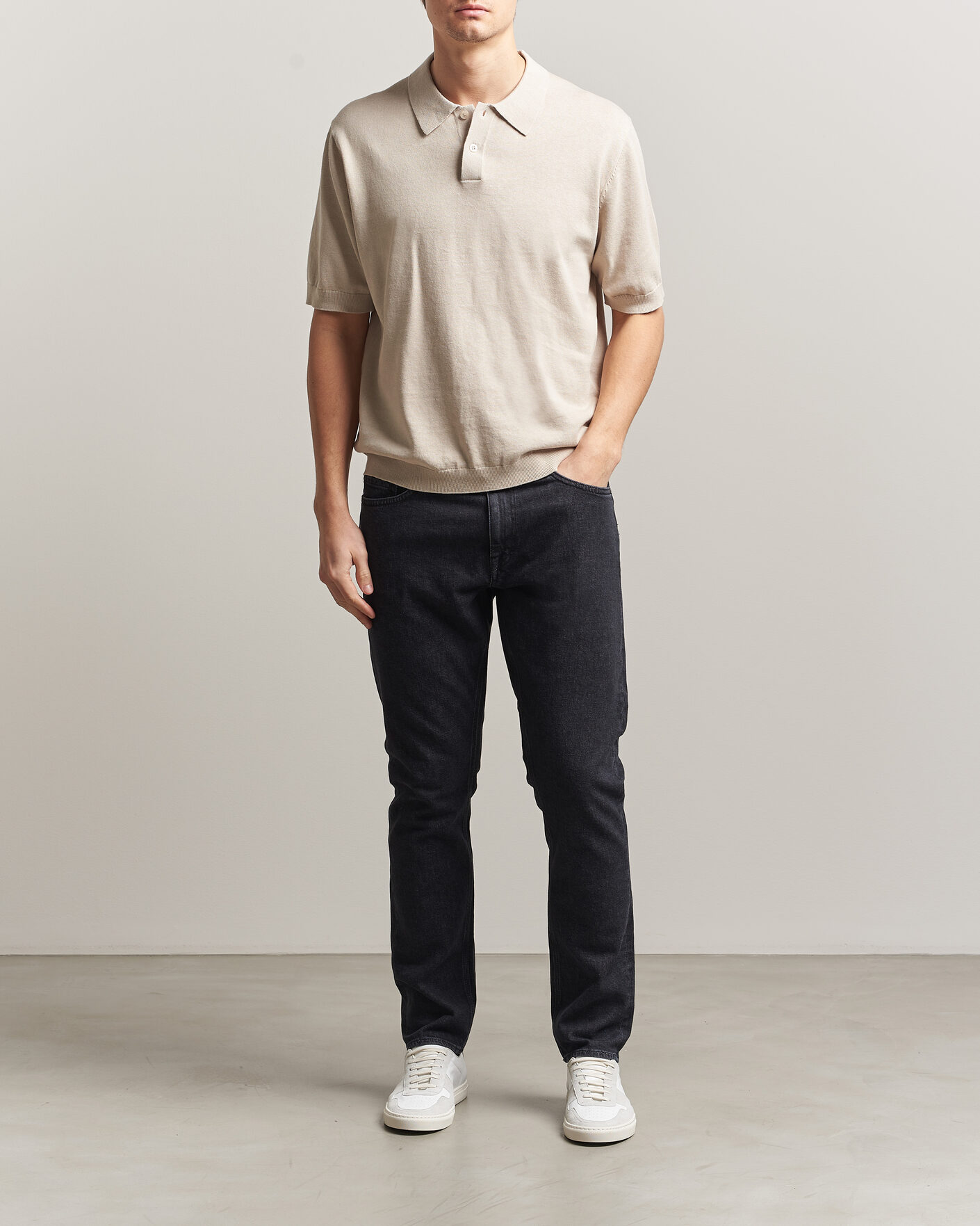 Men | Trousers | Tiger of Sweden | Pistolero Jeans Washed Black