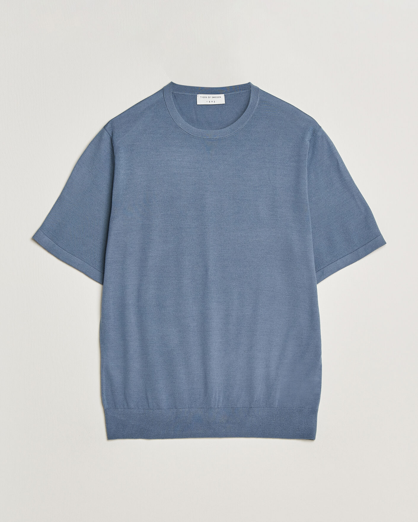 Men | T-Shirts | Tiger of Sweden | Connor Merino Knitted T-Shirt Dull Blue