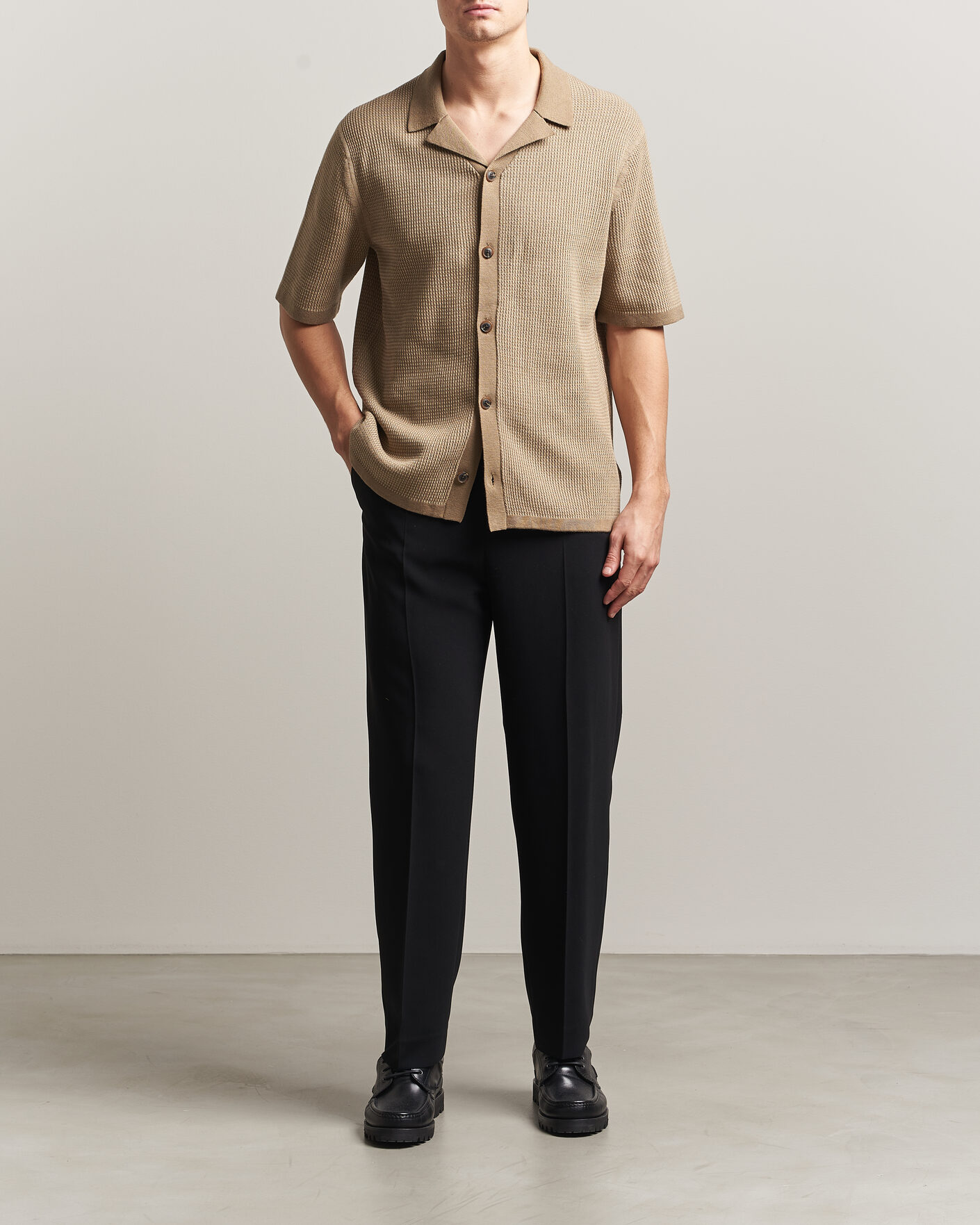 Men | Shirts | Tiger of Sweden | River Knitted Short Sleeve Shirt Umber Brown