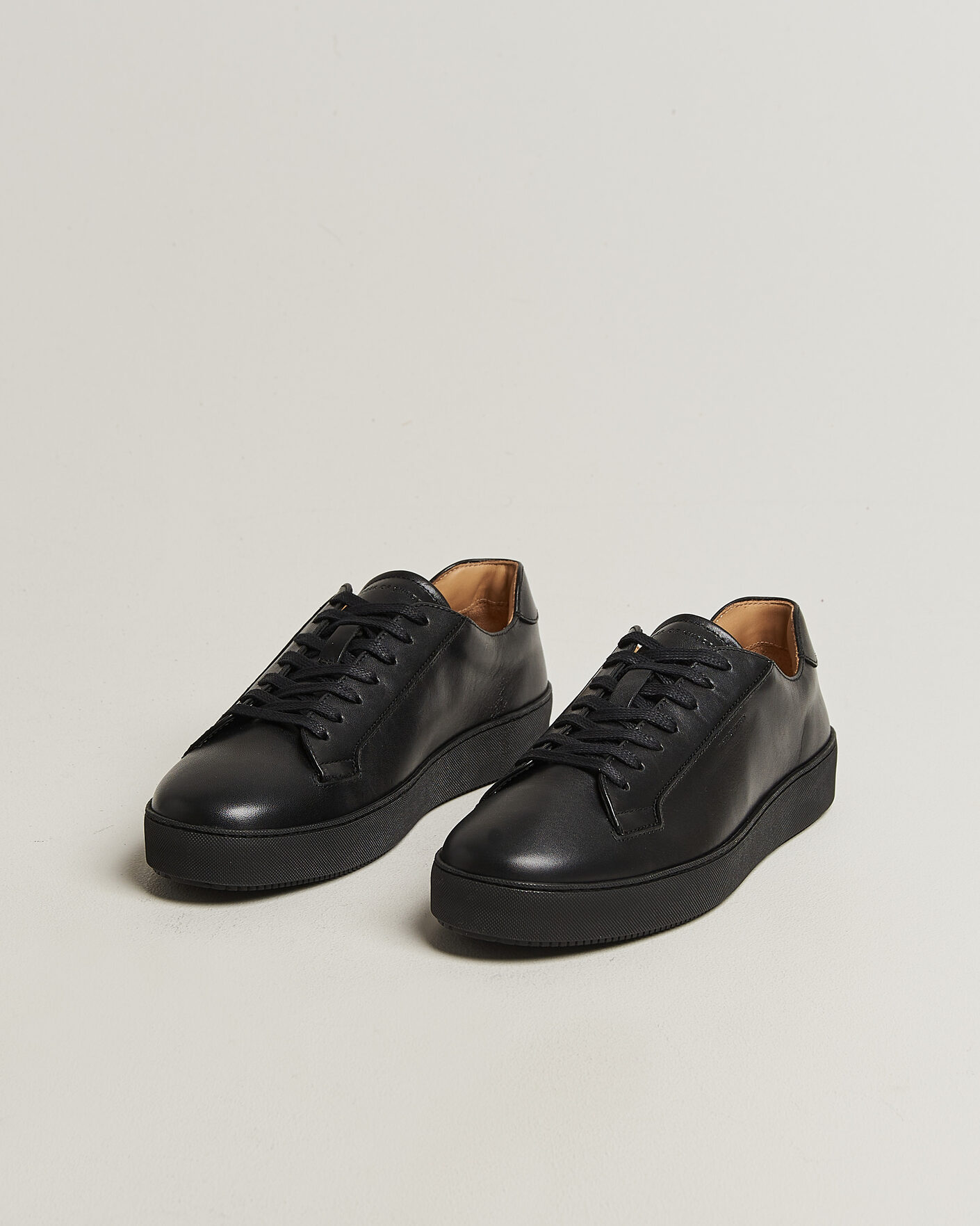 Men | Sneakers | Tiger of Sweden | Salas 2 Leather Sneaker Black