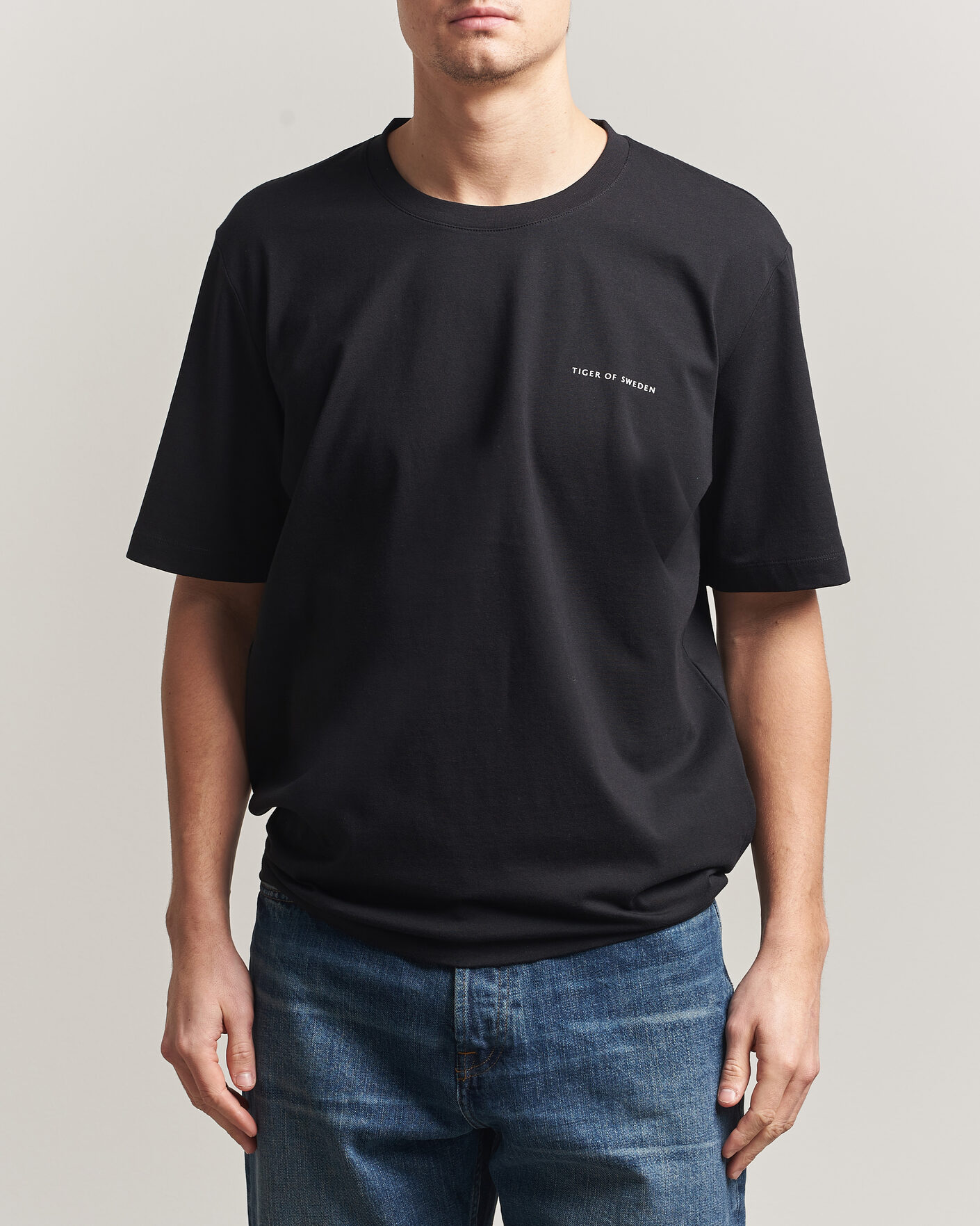 Men | T-Shirts | Tiger of Sweden | Pro Cotton Logo T-Shirt Black