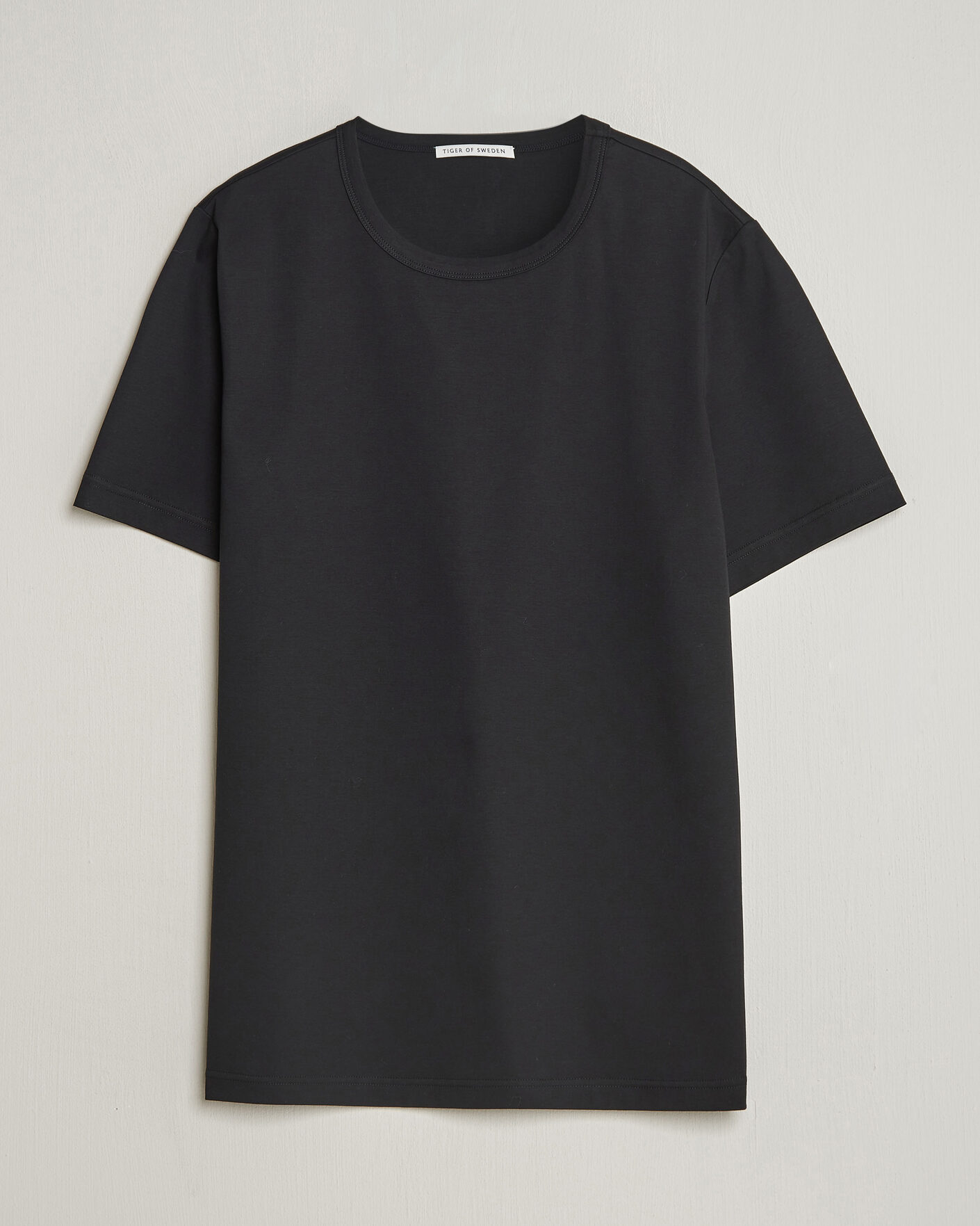 Men | T-Shirts | Tiger of Sweden | Olaf Mercerized Cotton T-Shirt Black