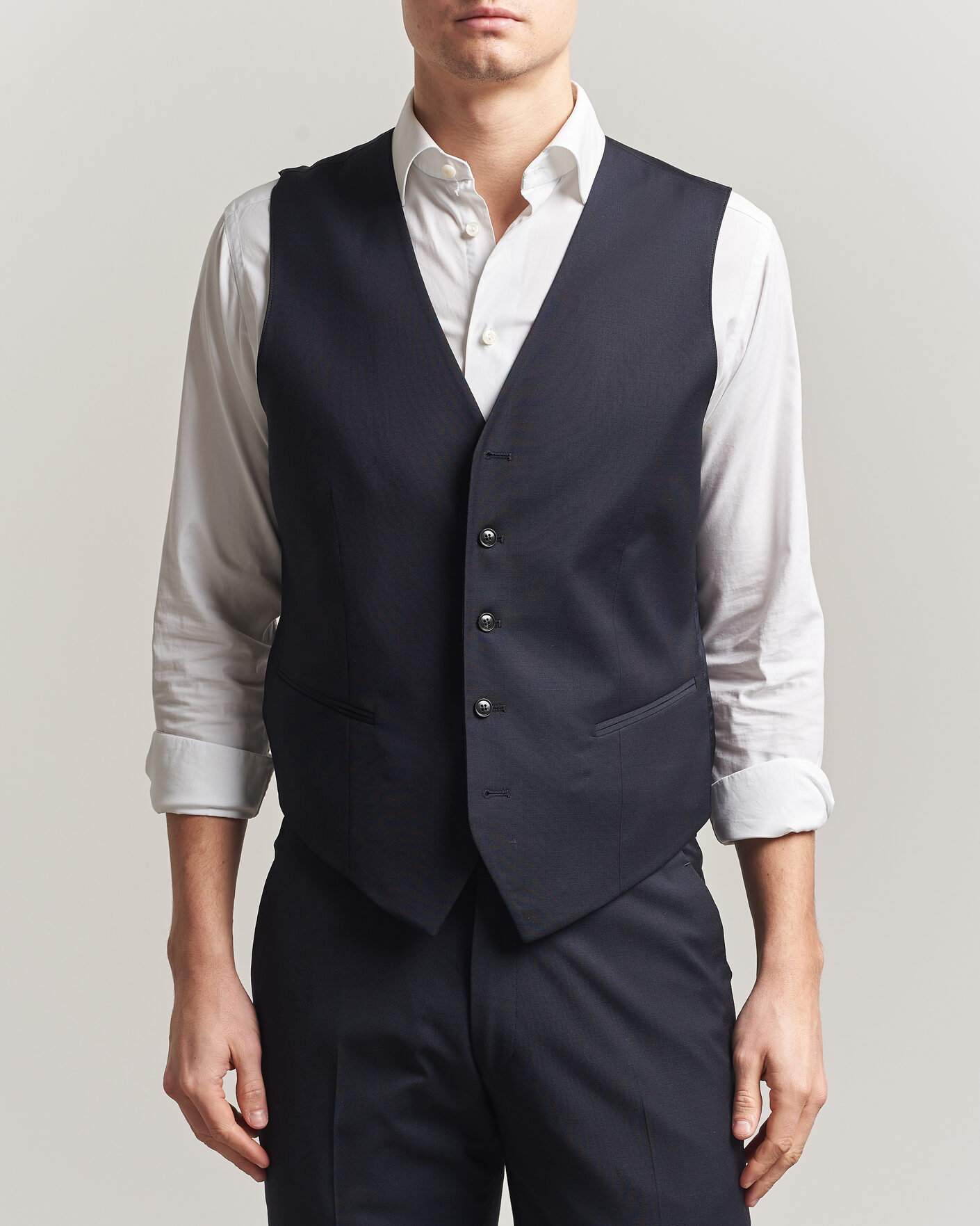 Men | Gilets | Tiger of Sweden | Winston Wool Travel Waistcoat Dark Ink