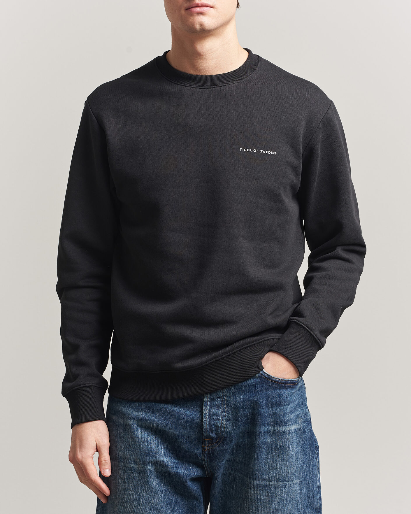 Men | Sweaters & Knitwear | Tiger of Sweden | Emerson Crew Neck Sweatshirt Black