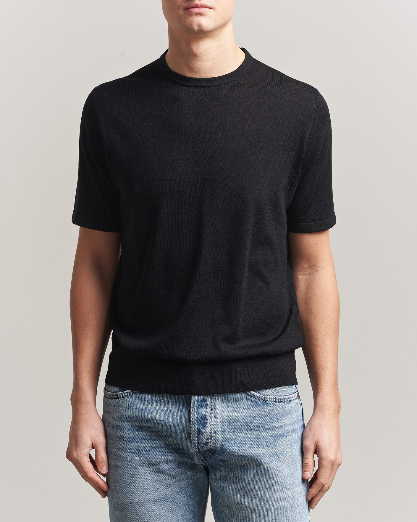 Men | T-Shirts | Tiger of Sweden | Connor Knitted Crew Neck T-Shirt Black