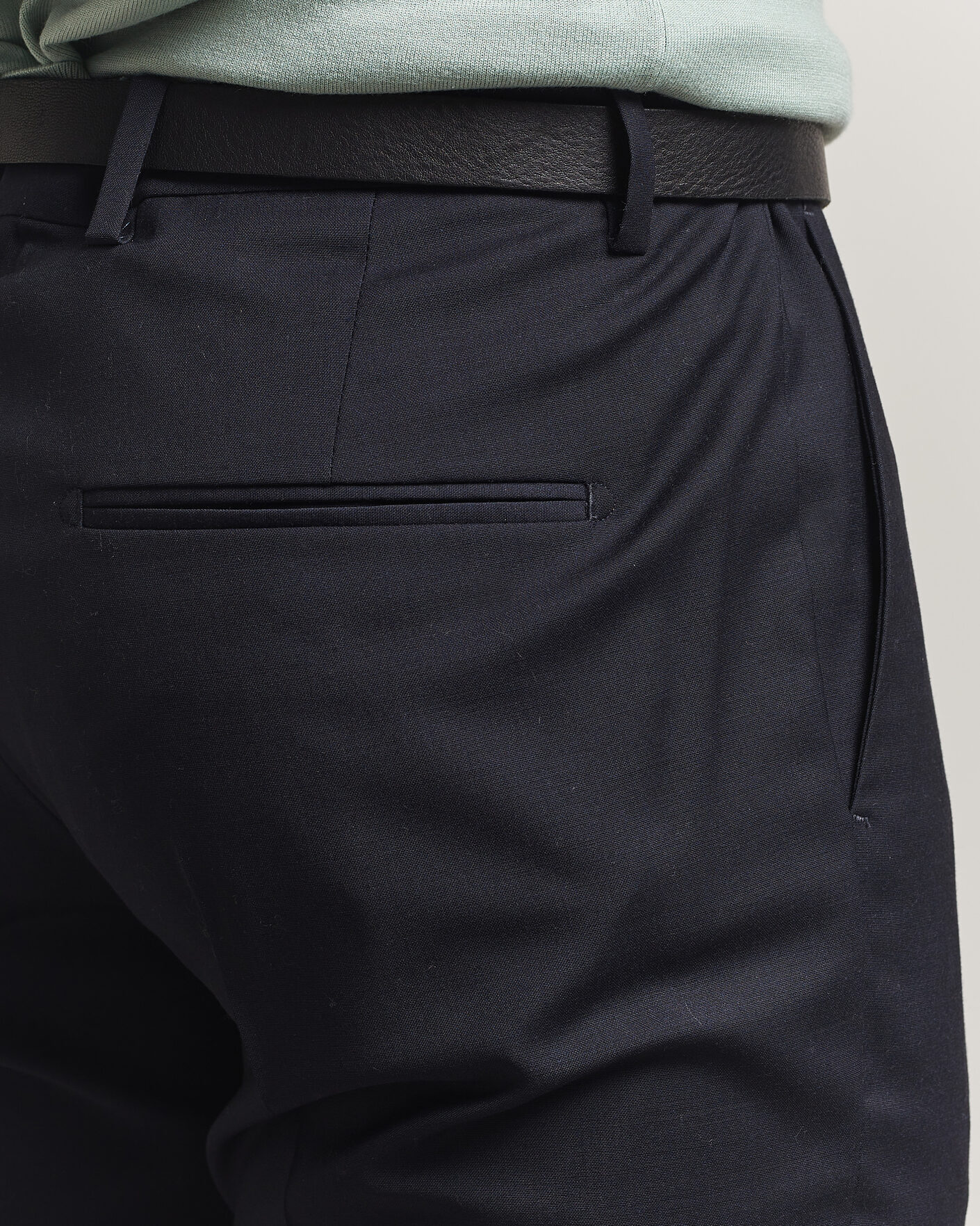 Men | Trousers | Tiger of Sweden | Tenuta Wool Travel Suit Trousers Dark Ink
