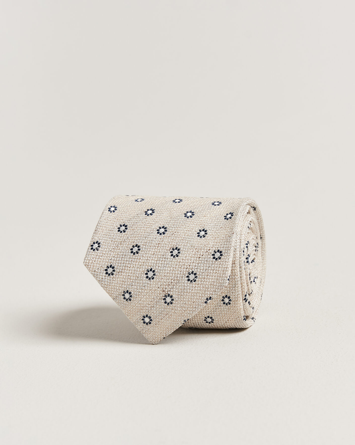 Men | Ties | Amanda Christensen | Silk/Linen 8cm Flower Tie Beige