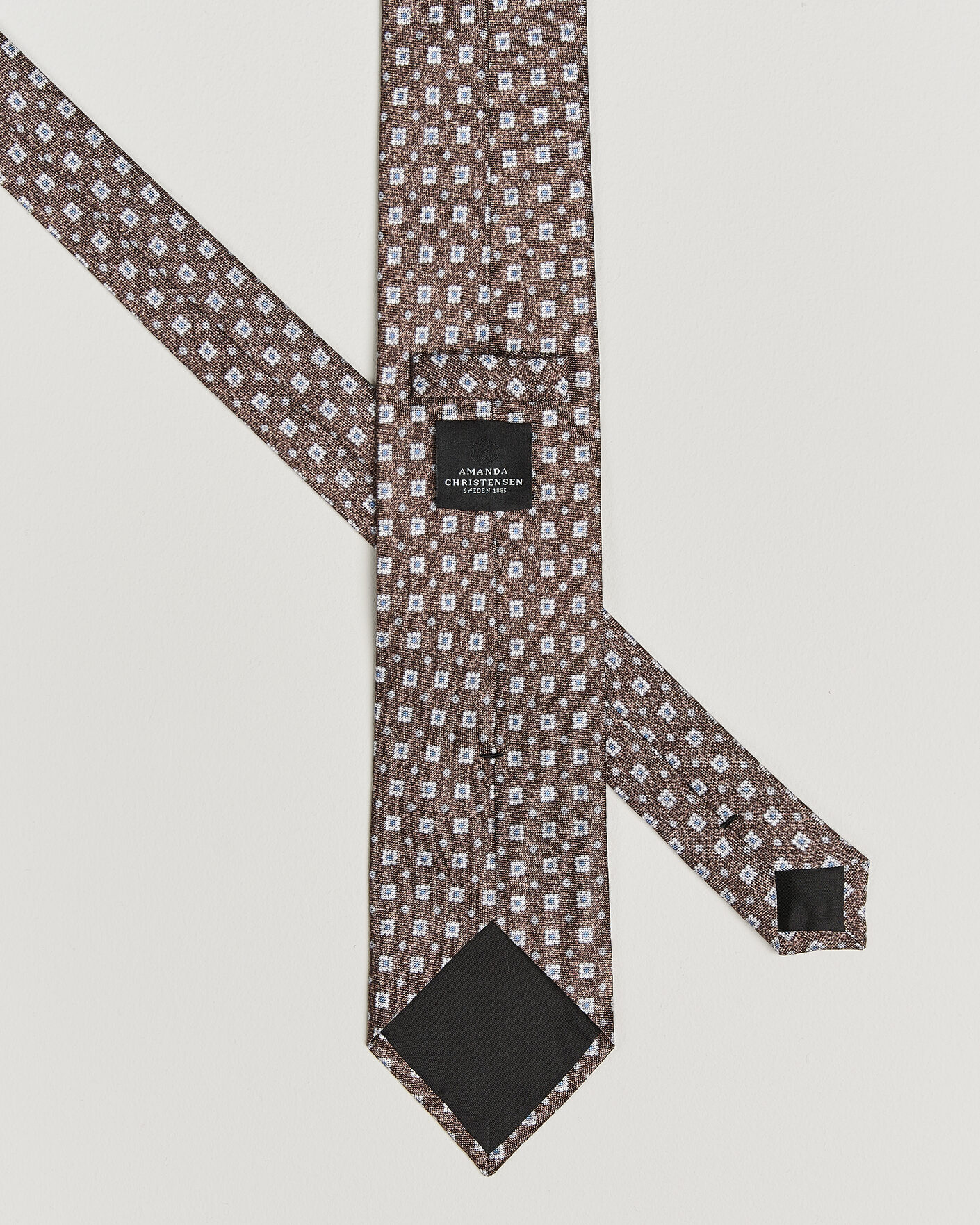 Men | Ties | Amanda Christensen | Silk Oxford 8cm Flower Tie Brown
