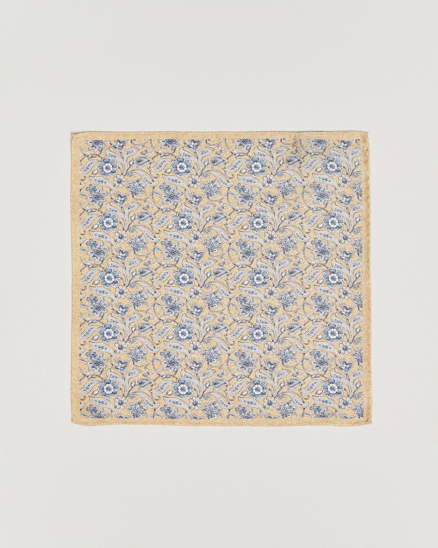 Men | Pocket Squares | Amanda Christensen | Silk Oxford Large Flower Pocket Square Yellow