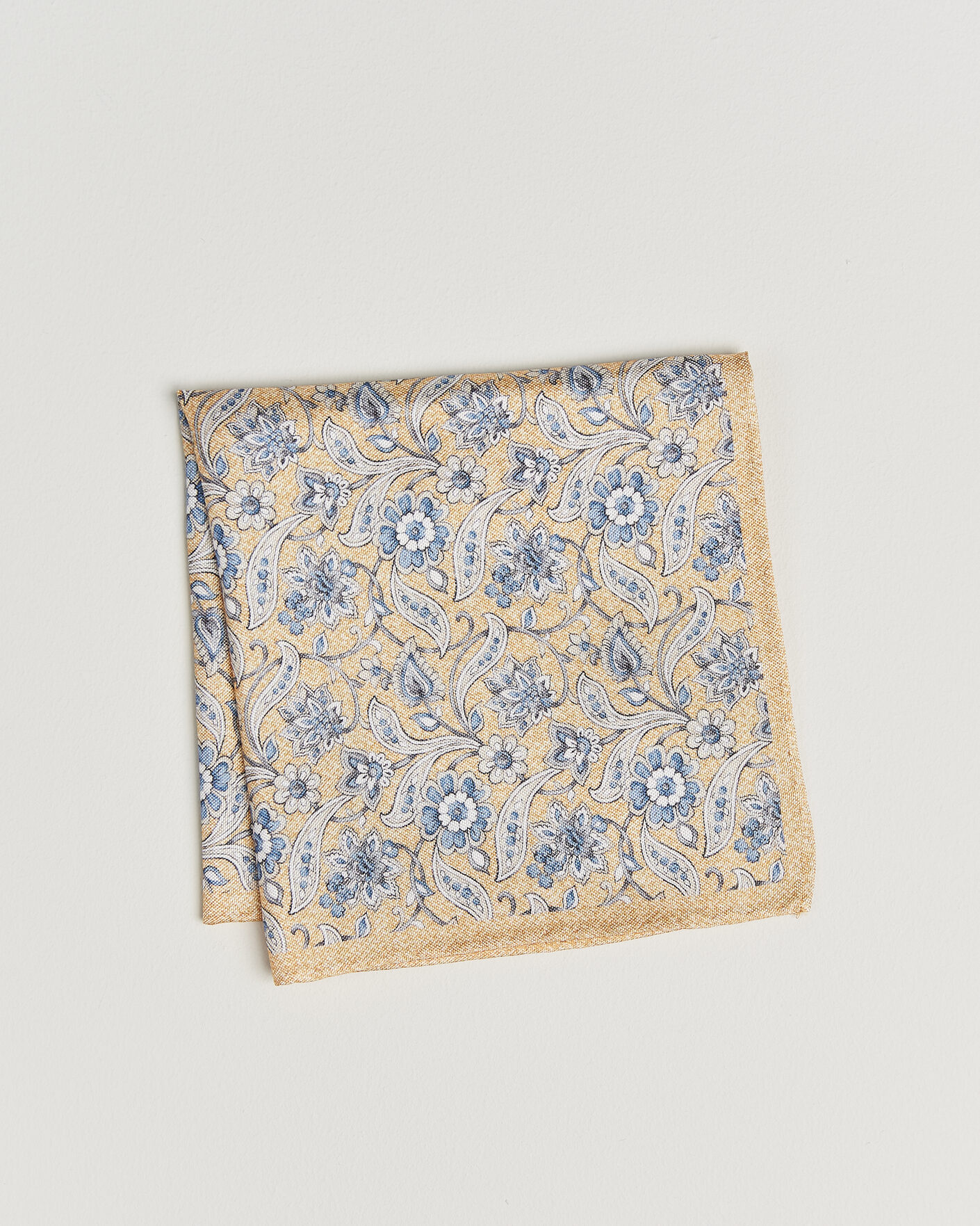Men | Pocket Squares | Amanda Christensen | Silk Oxford Large Flower Pocket Square Yellow