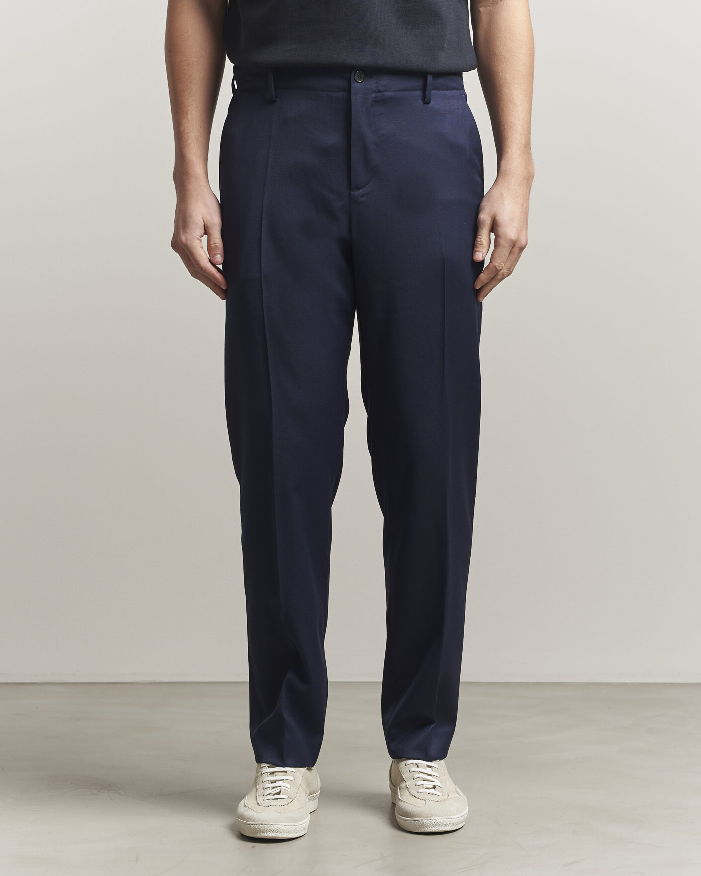 Men | Trousers | Filippa K | Troy Tailored Drawstring Trousers Ink Navy