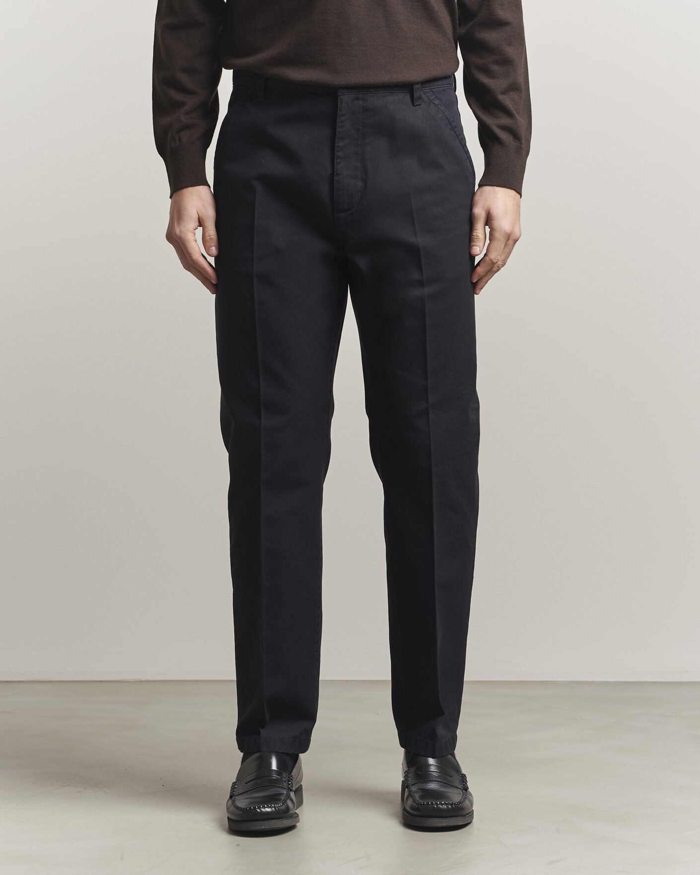 Men | Trousers | Filippa K | Carl Cotton Trousers Black